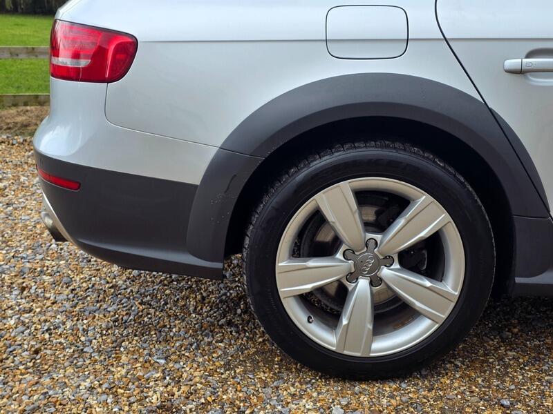 2014 Audi A4 Allroad image 4