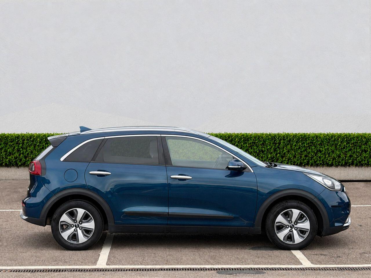 Kia Niro view 8