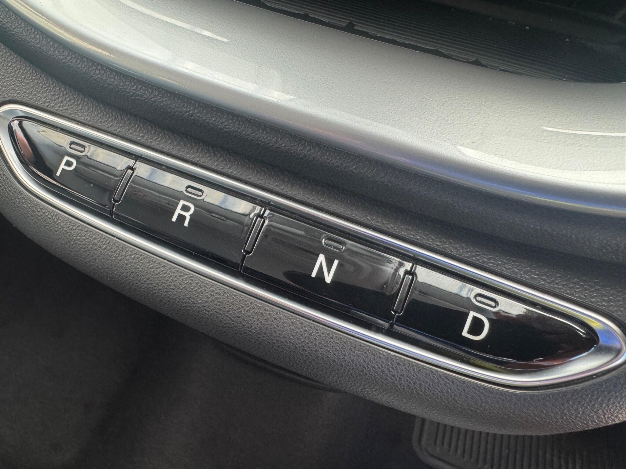Fiat 500e view 30