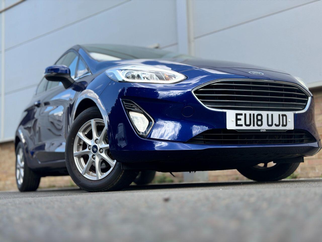 Ford Fiesta view 9