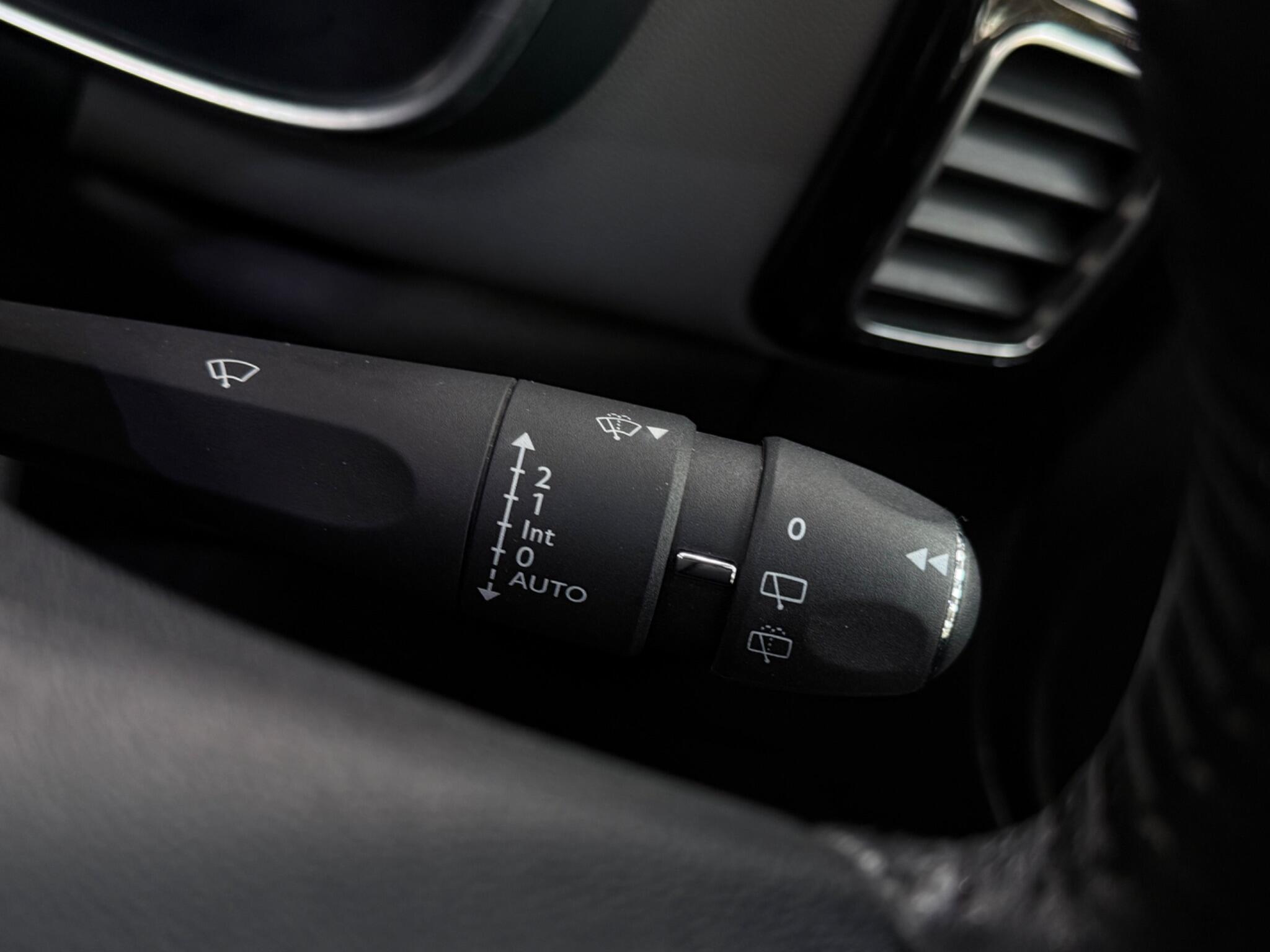 Citroen C5 Aircross view 17