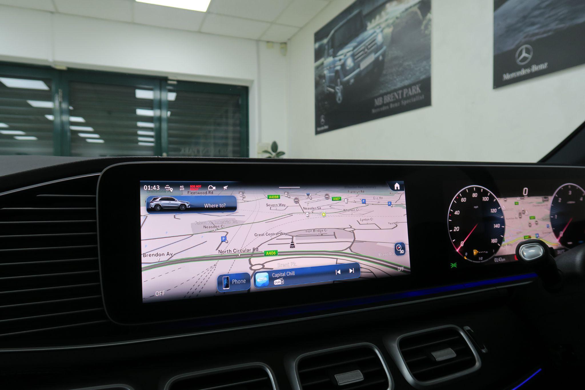 Mercedes-Benz Gle view 13