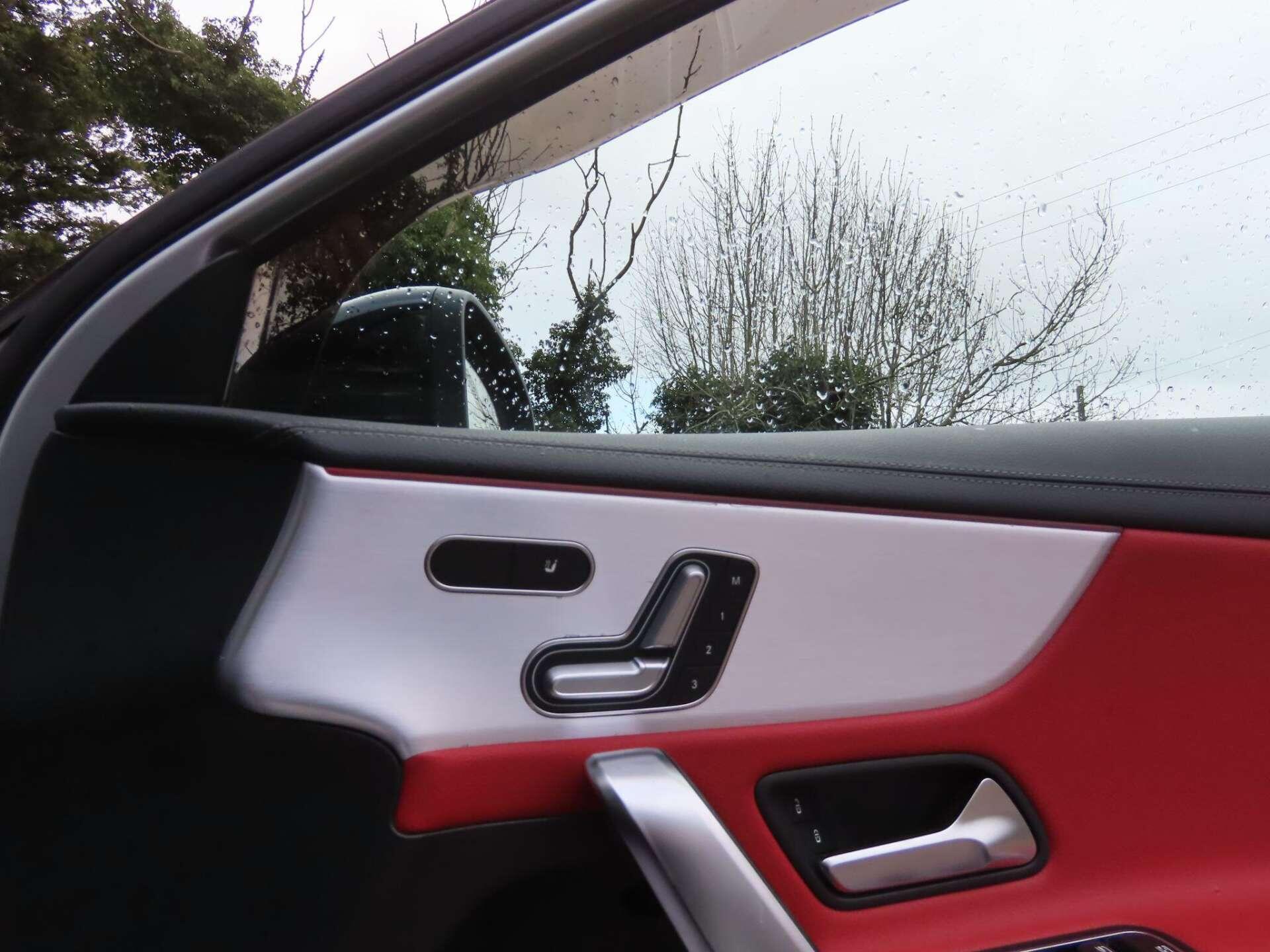 Mercedes-Benz A-Class view 14