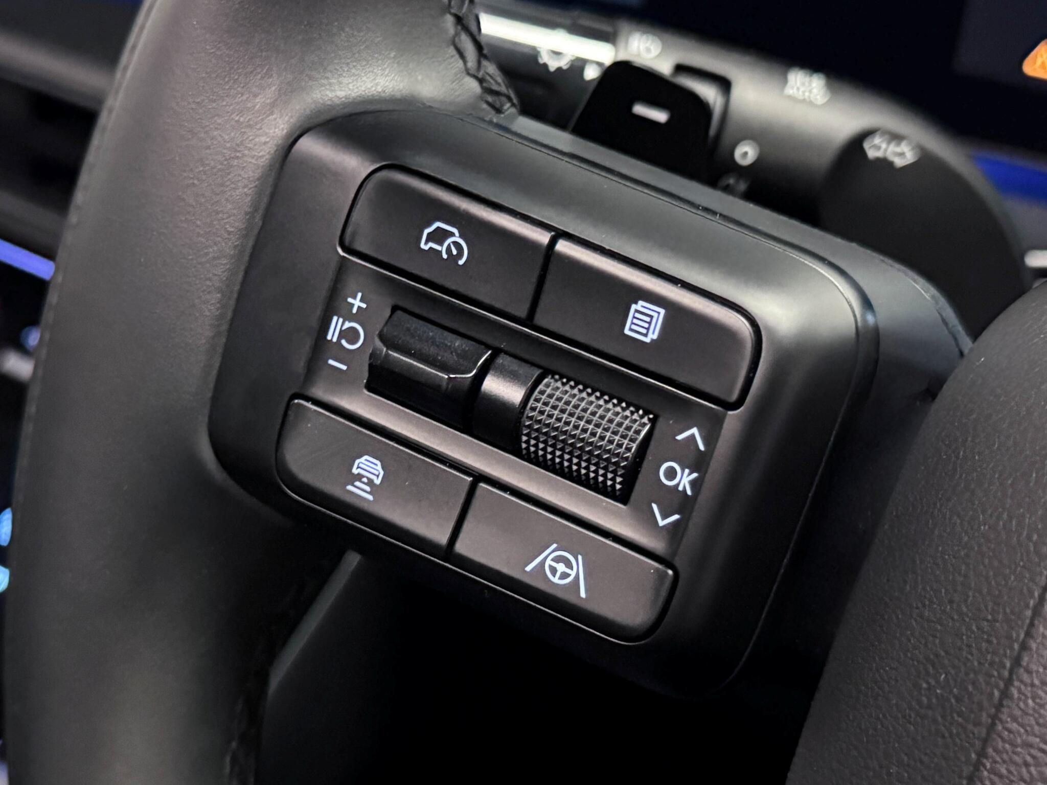 Hyundai Santa Fe view 7