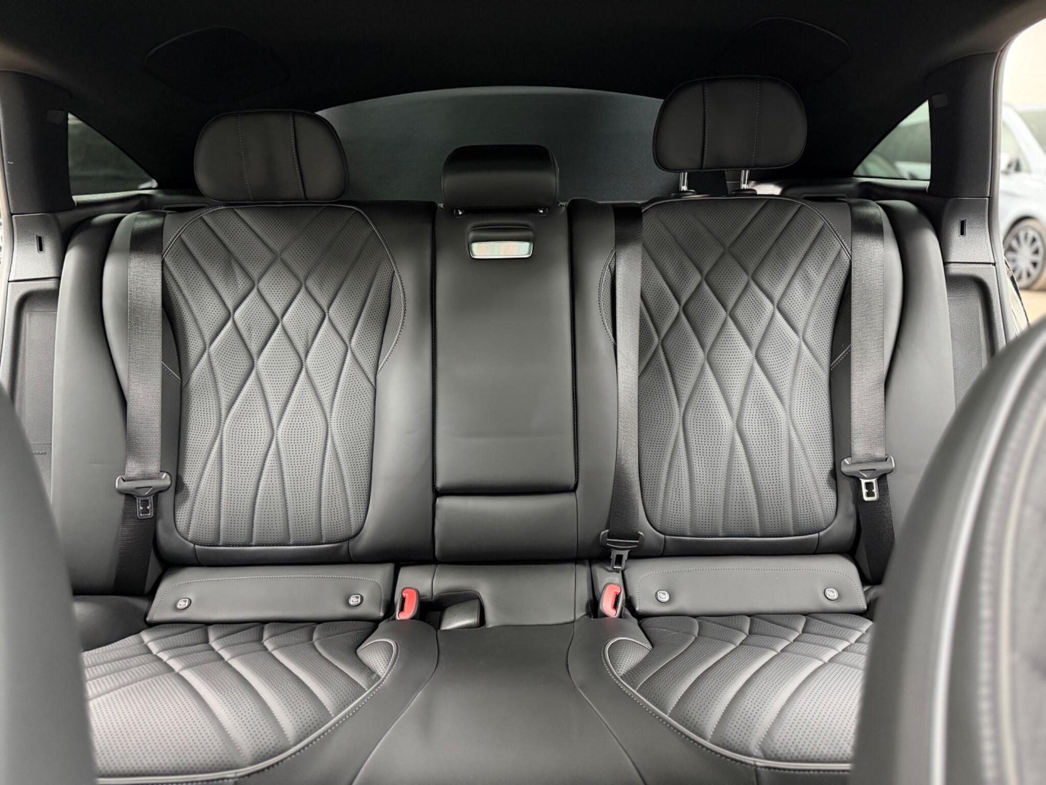 Mercedes-Benz EQS view 35