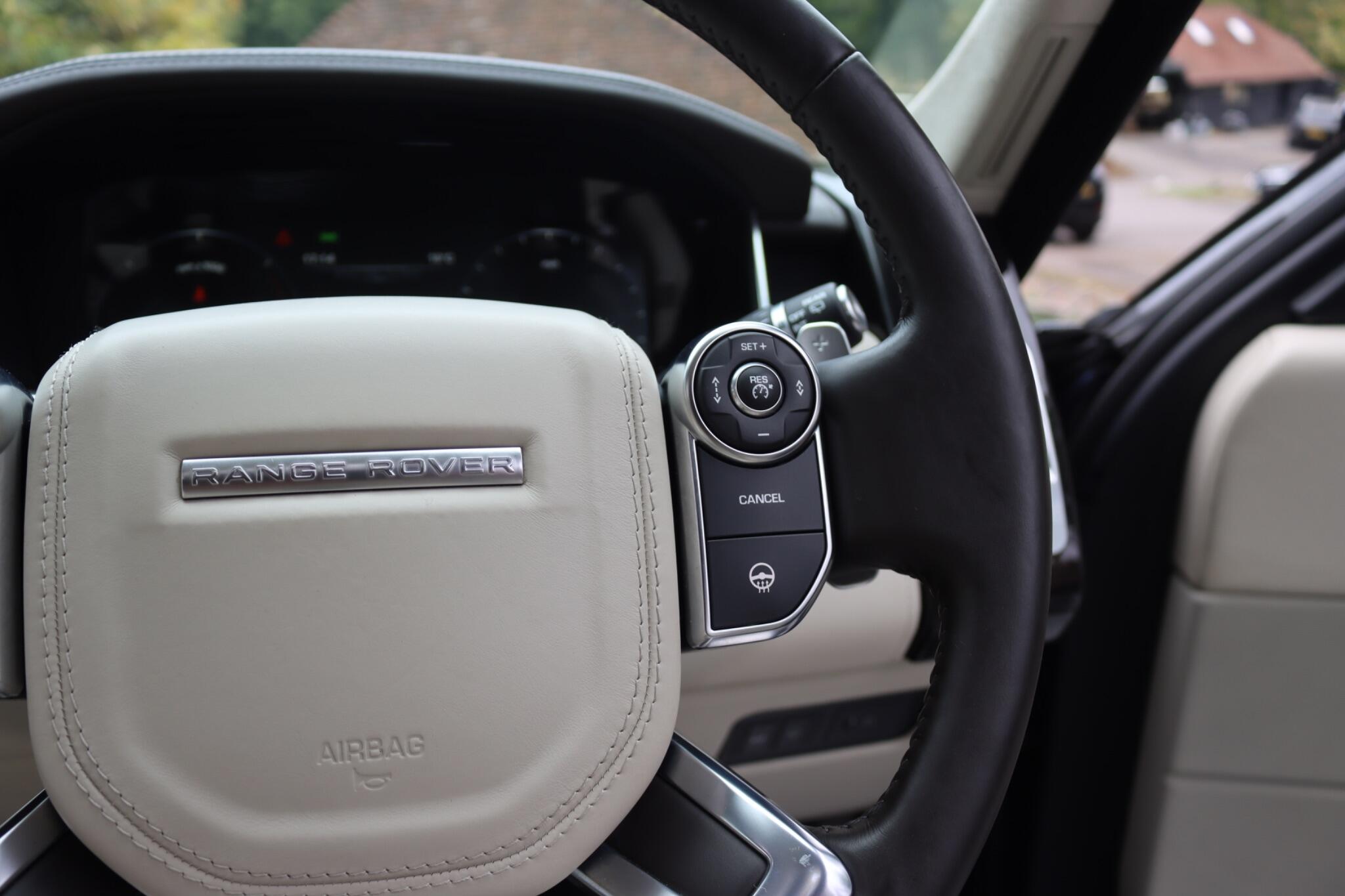 Land Rover Range Rover view 83