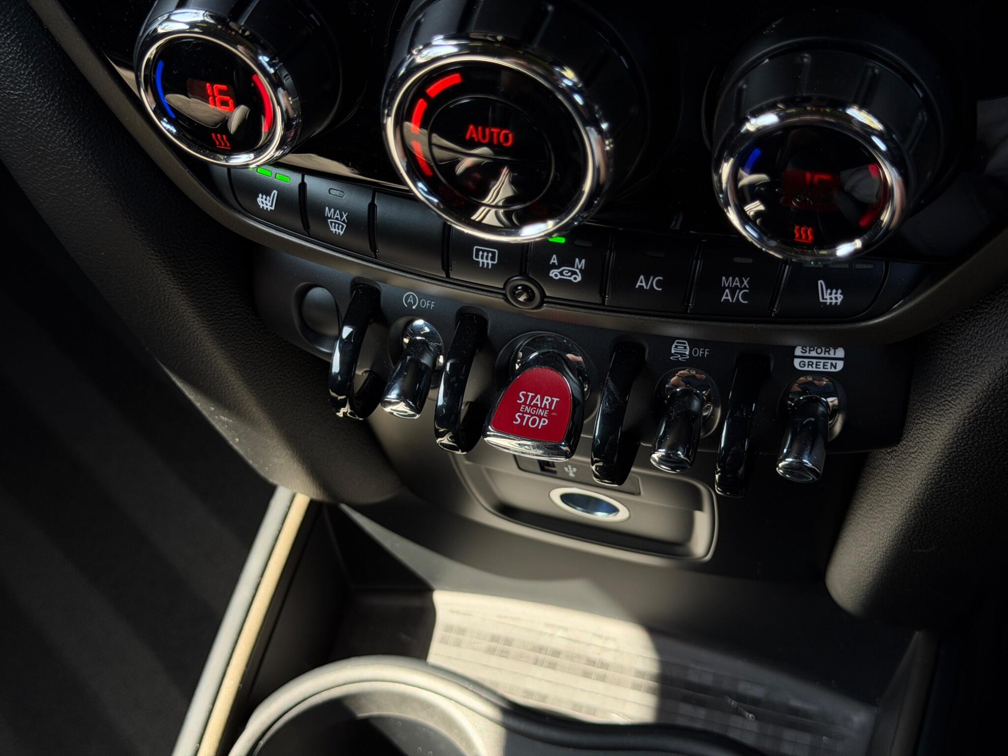 Mini Countryman view 42