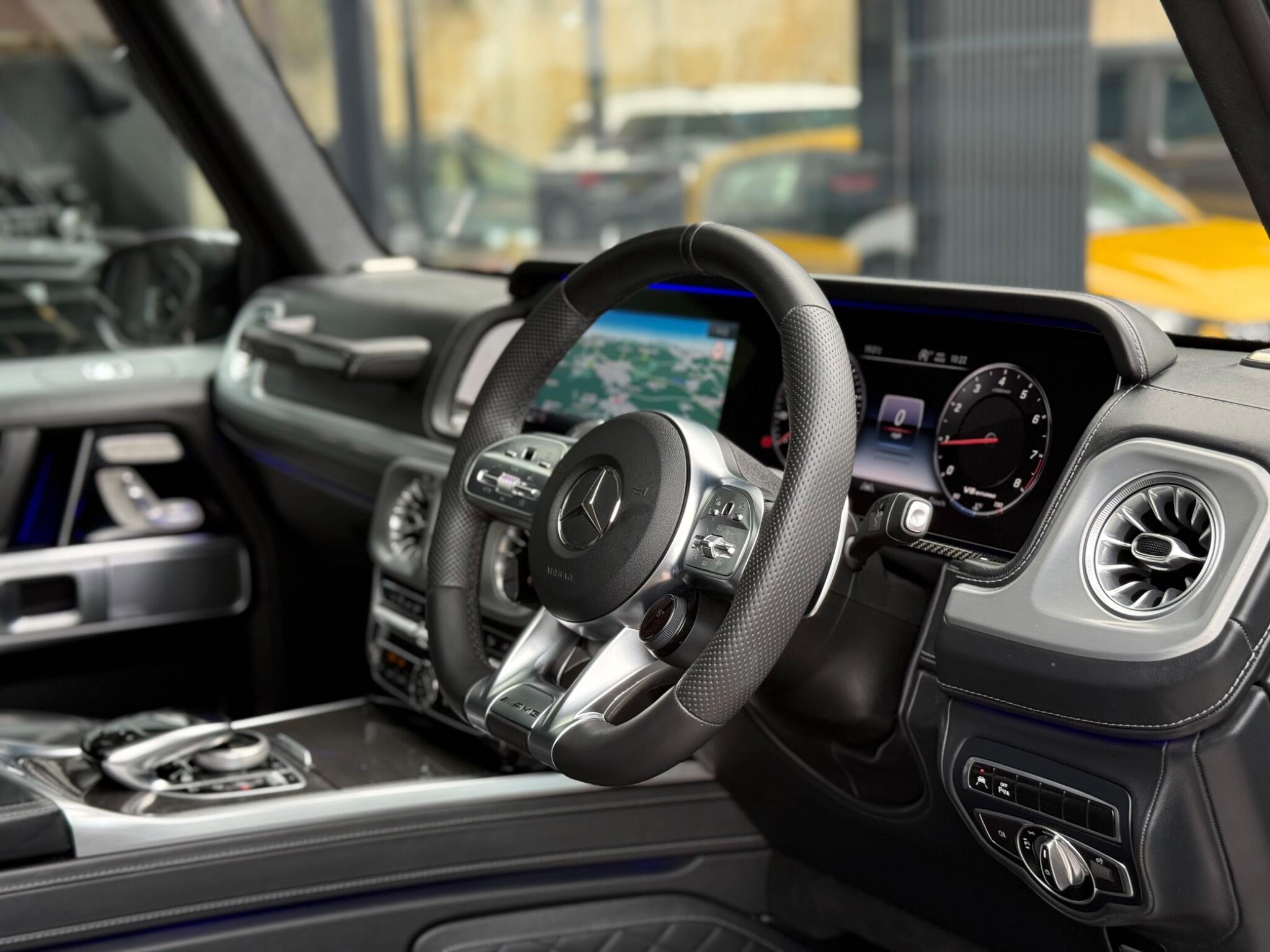 Mercedes-Benz G-Class view 24