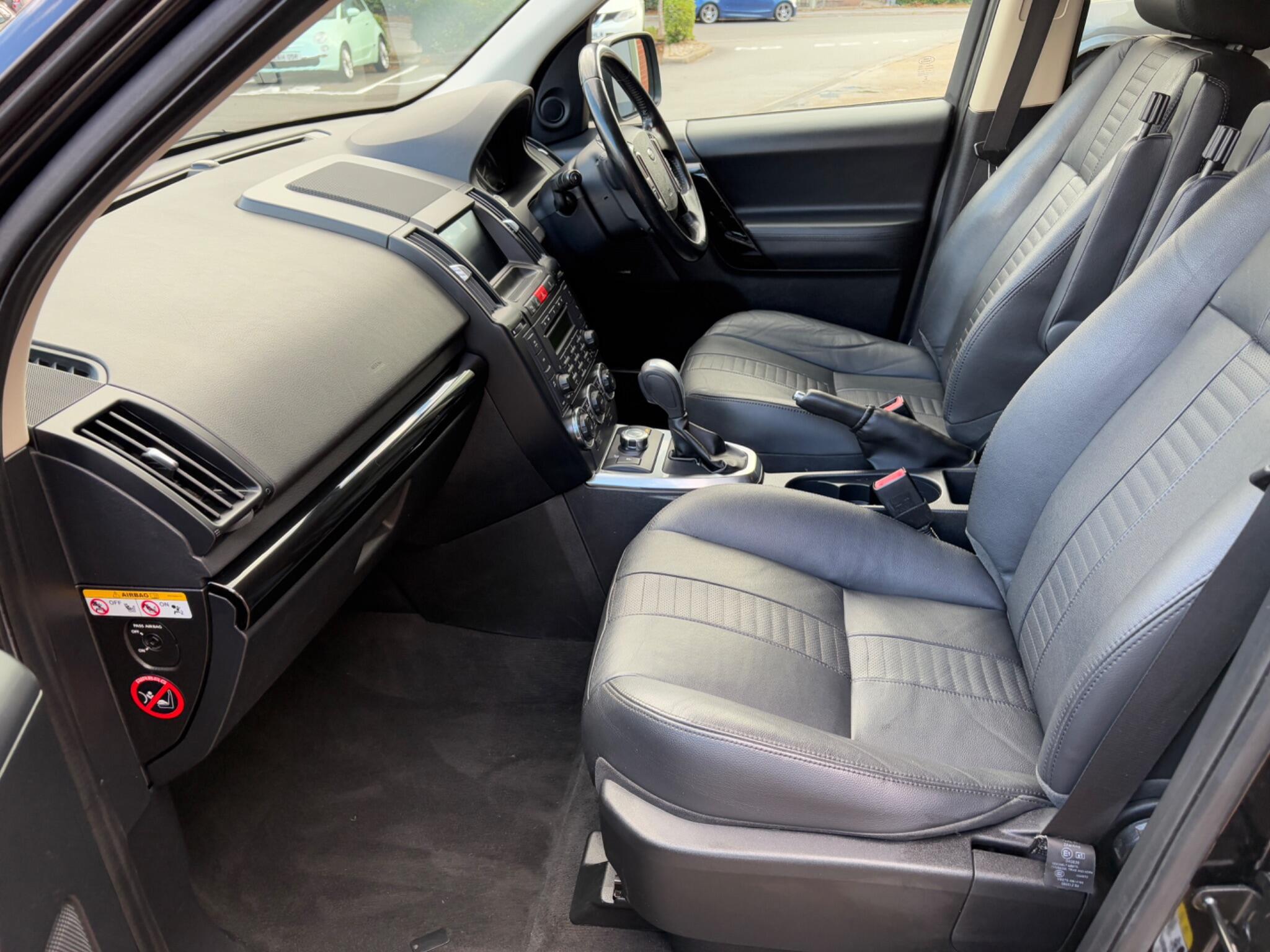 Land Rover Freelander view 21