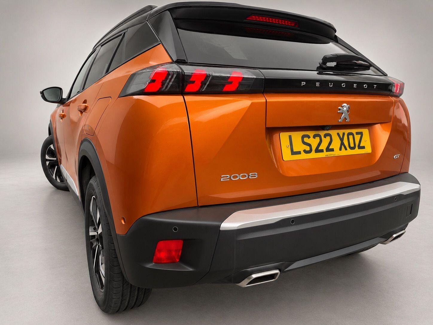 Peugeot 2008 view 10