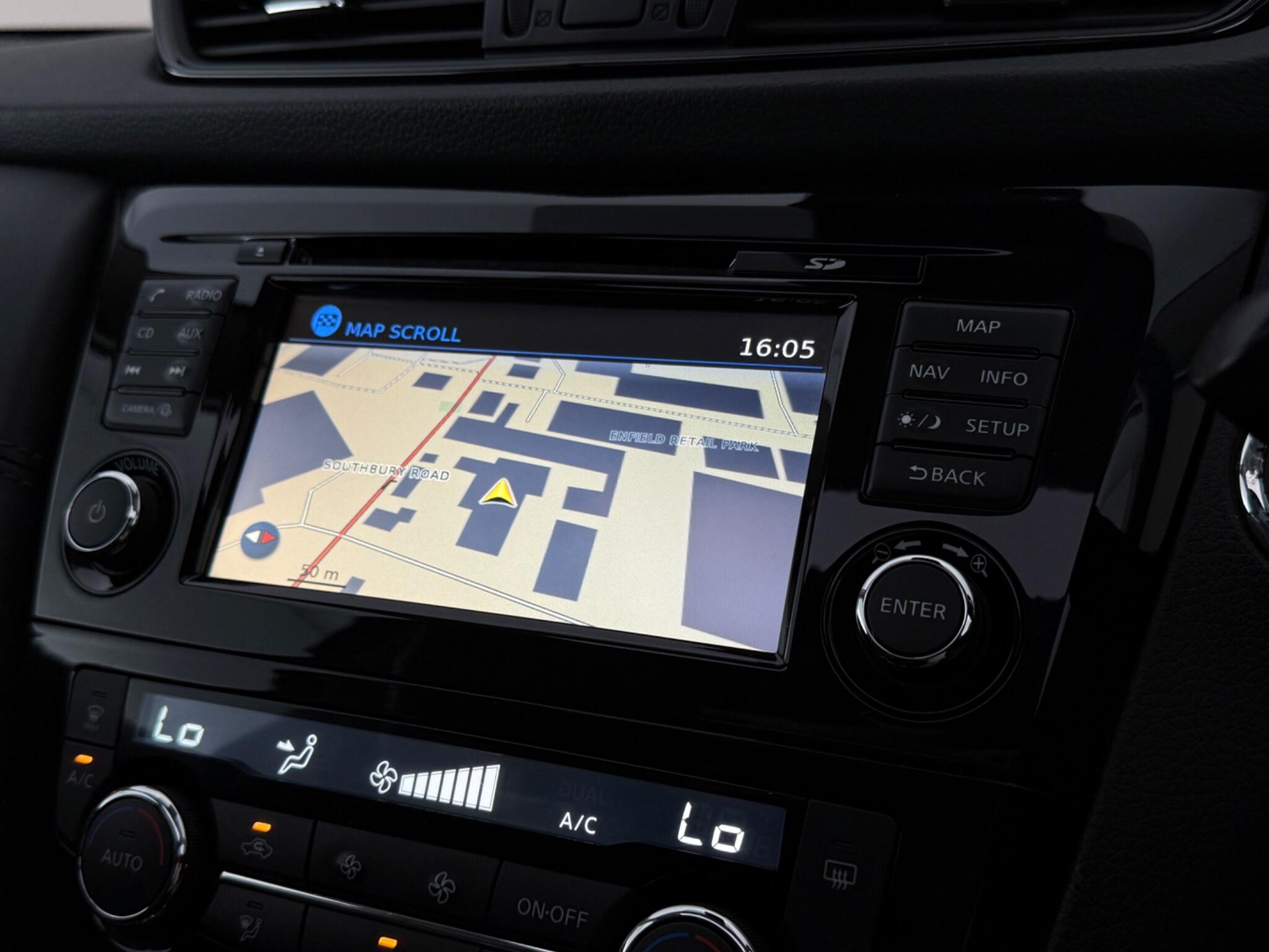 Nissan X-Trail view 28