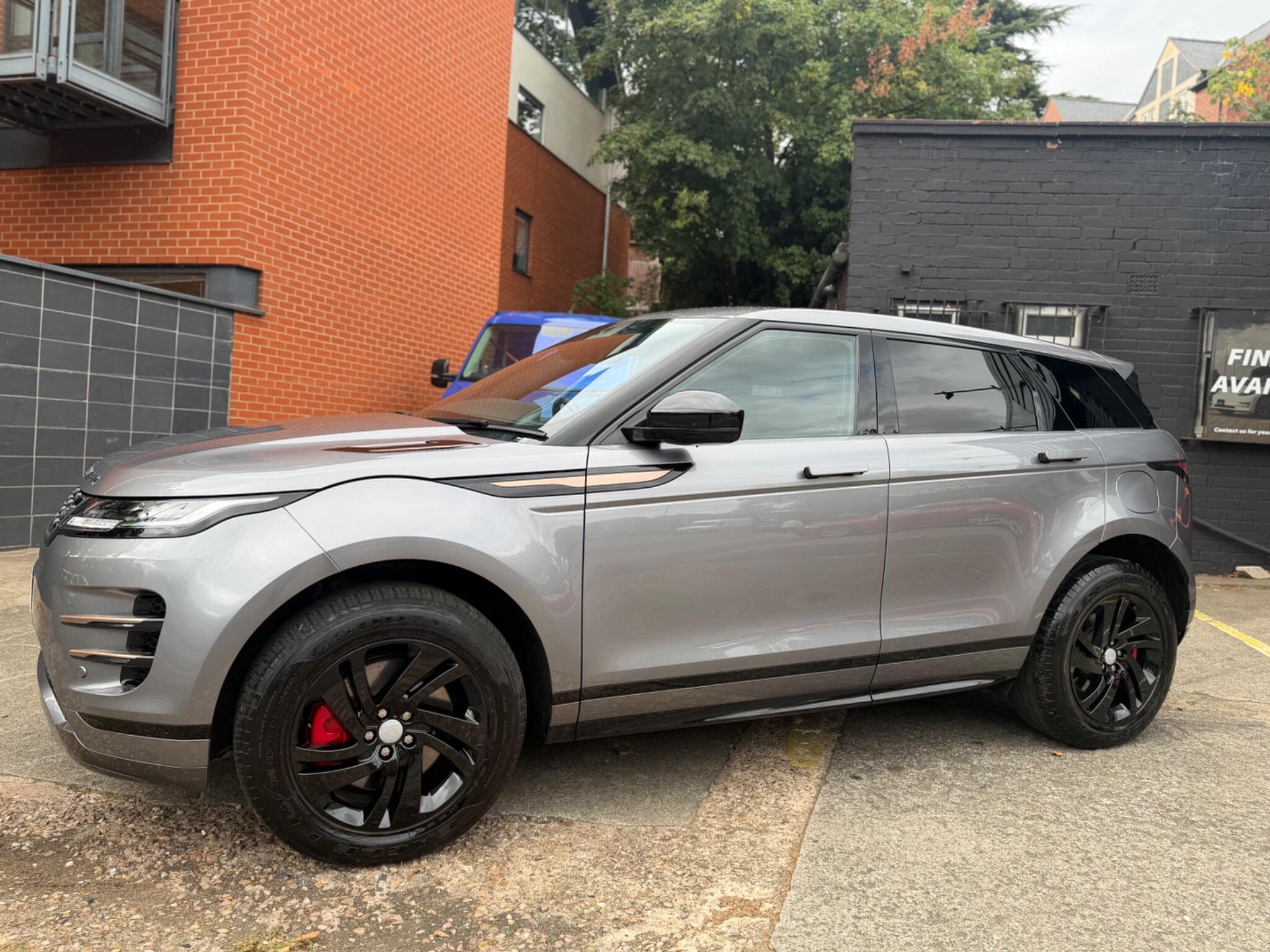 Land Rover Range Rover Evoque view 16