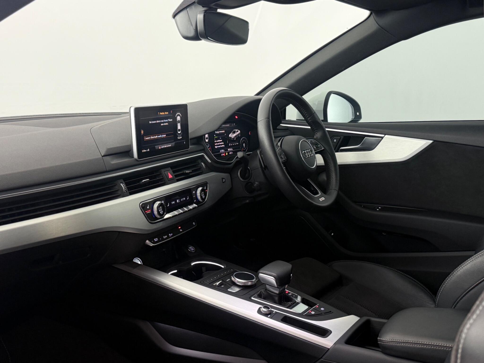 Audi A5 view 12
