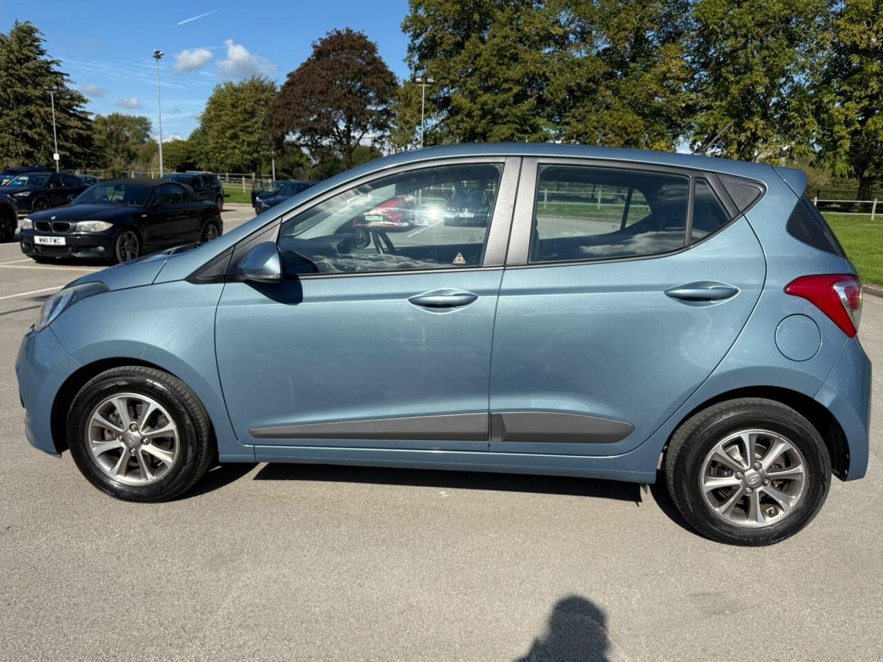 Hyundai I10 view 26