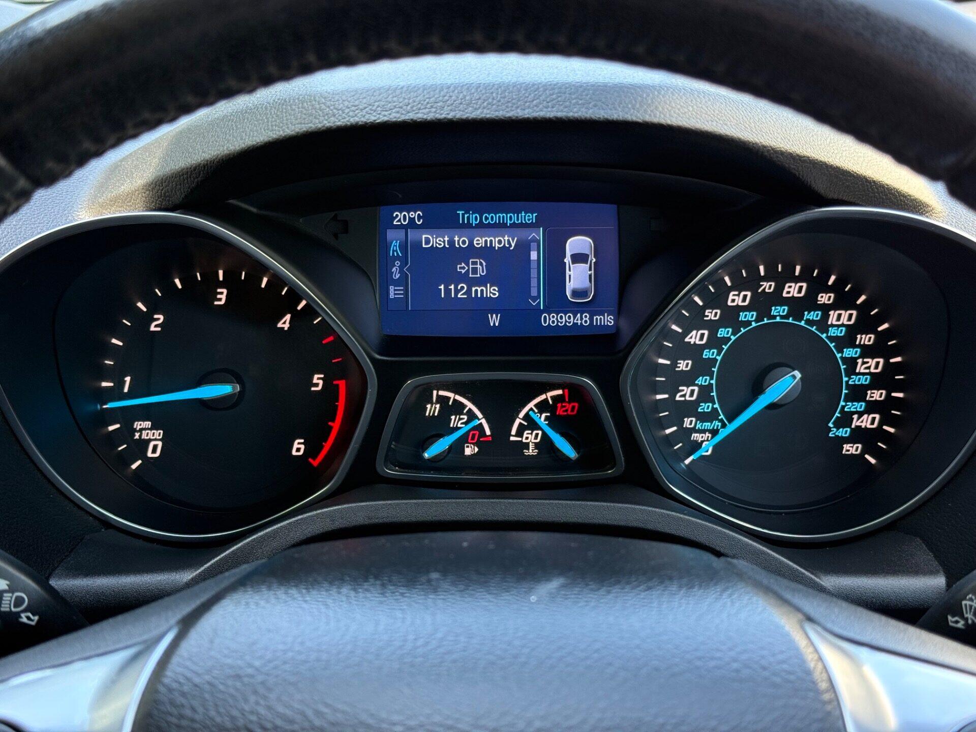 Ford Kuga view 31