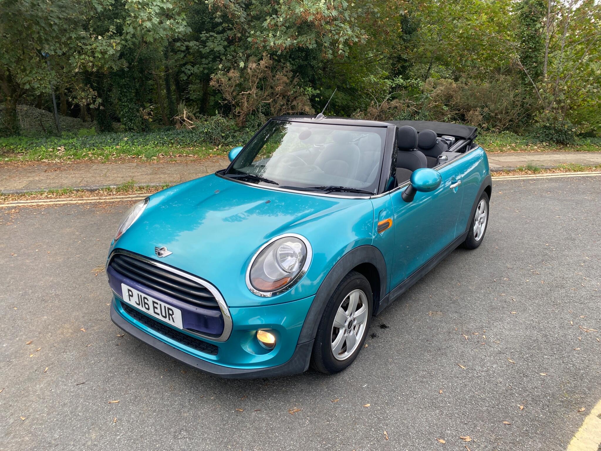 MINI Convertible 1.5 Cooper Euro 6 (s/s) 2dr