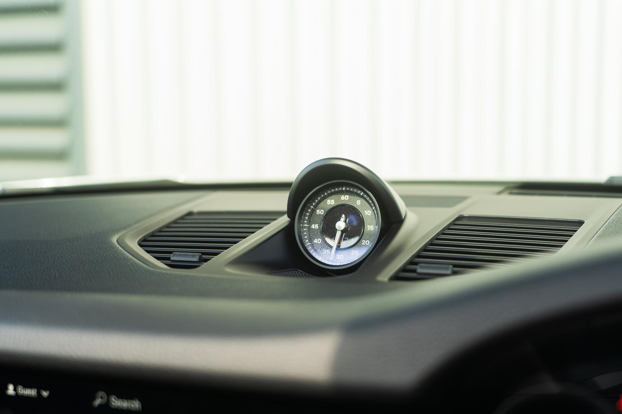 Porsche Targa view 16