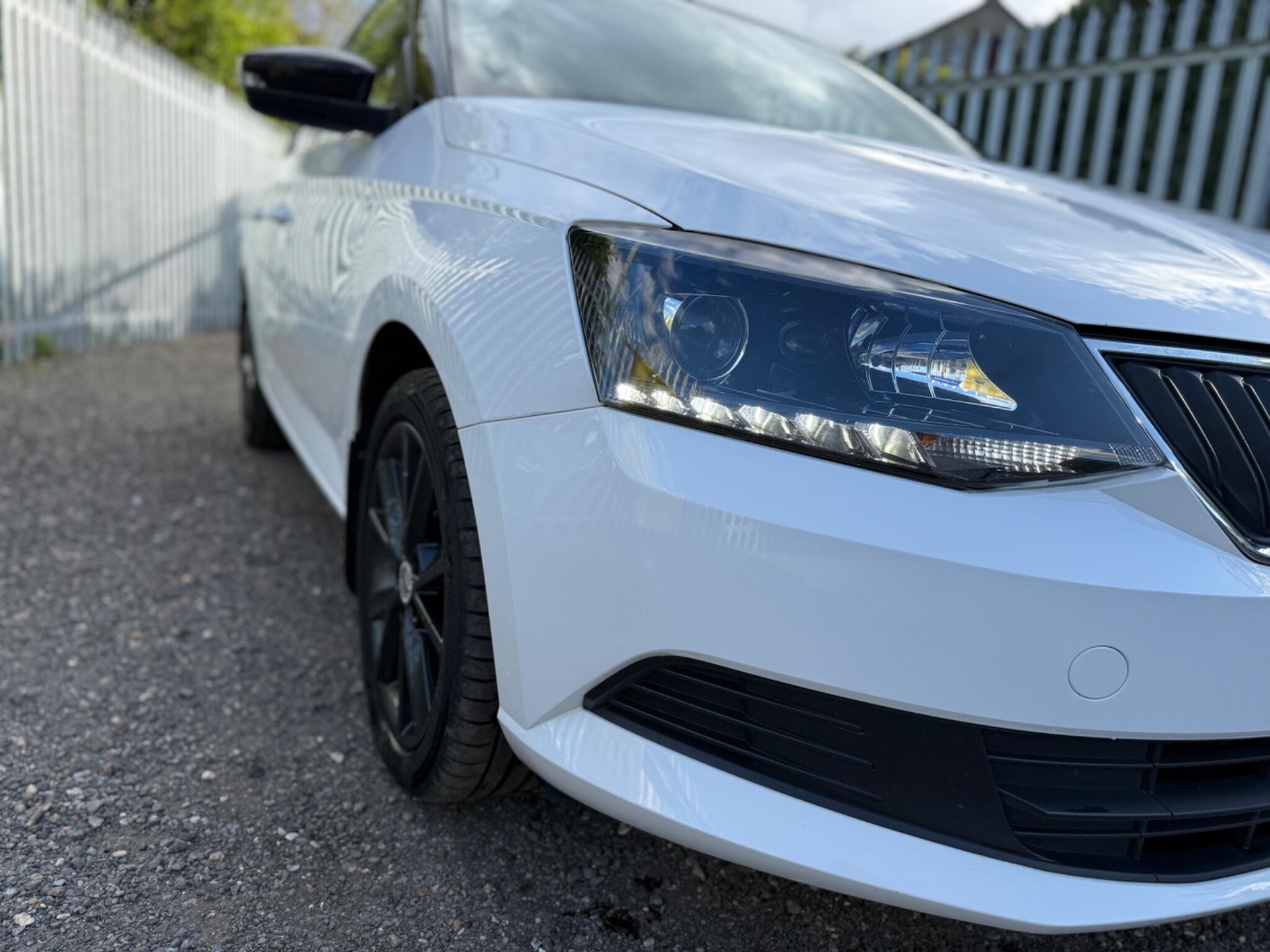 2016 Skoda Fabia image 42