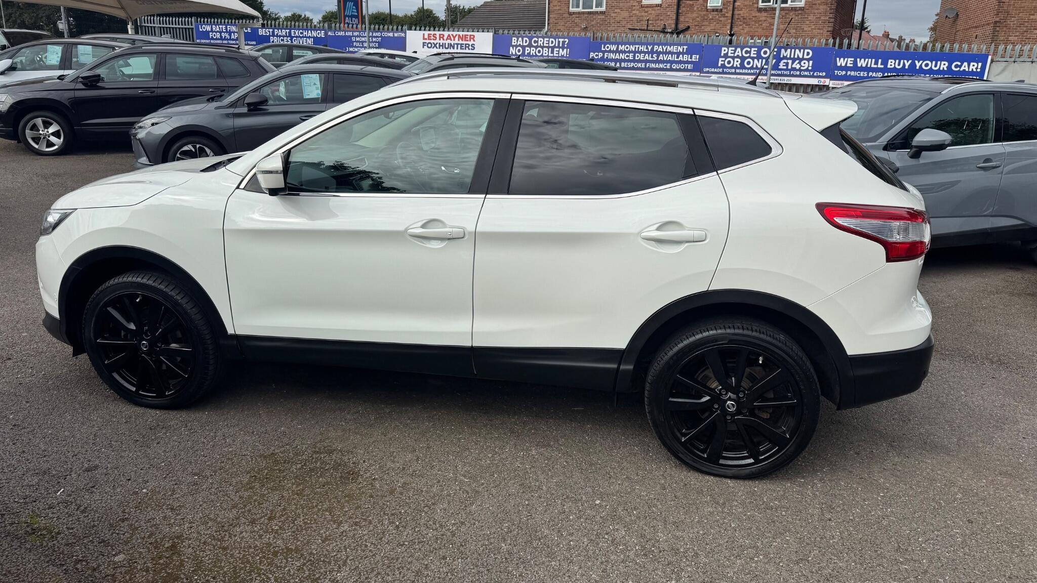 Nissan Qashqai view 2