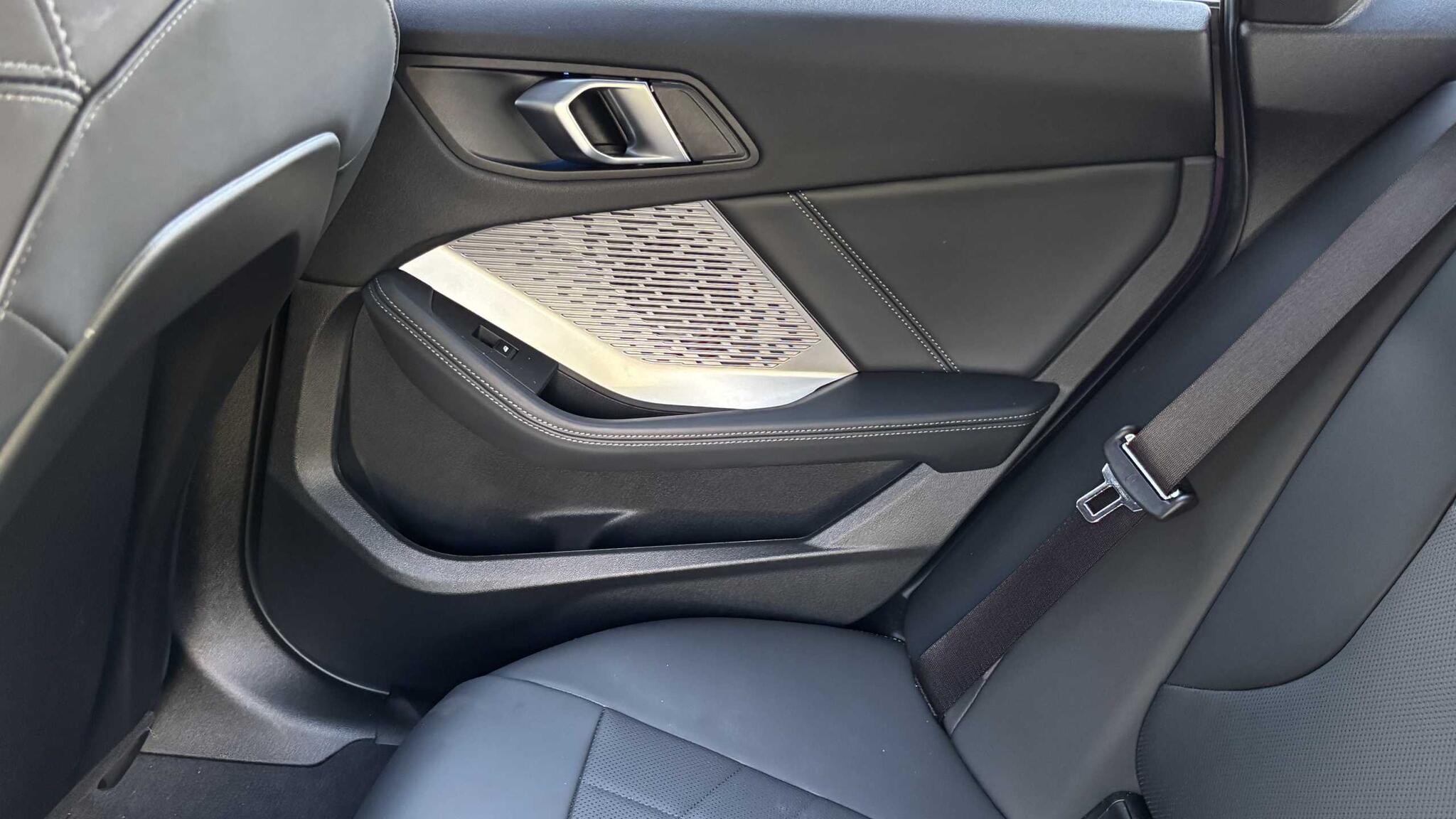 BMW 2 Series view 34