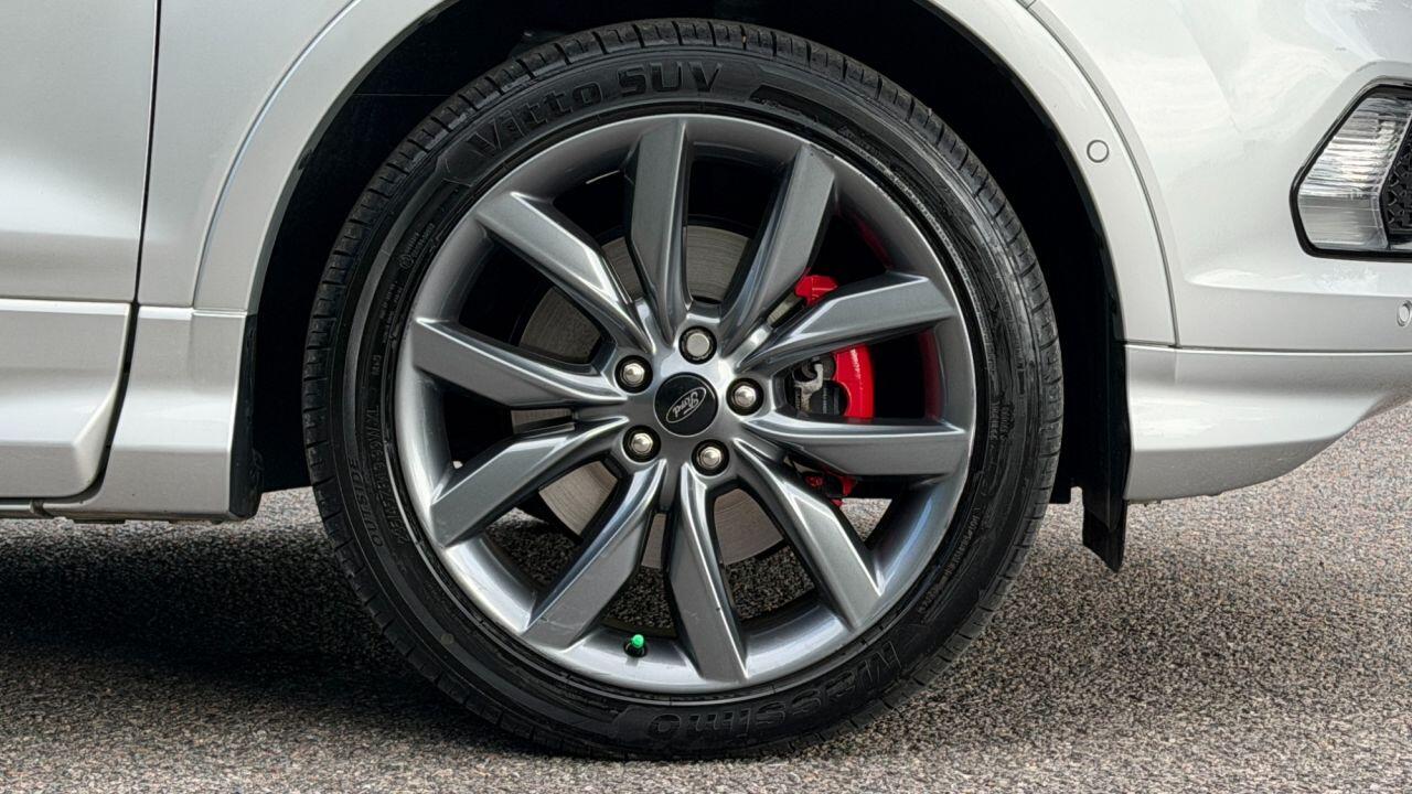 Ford Kuga view 40