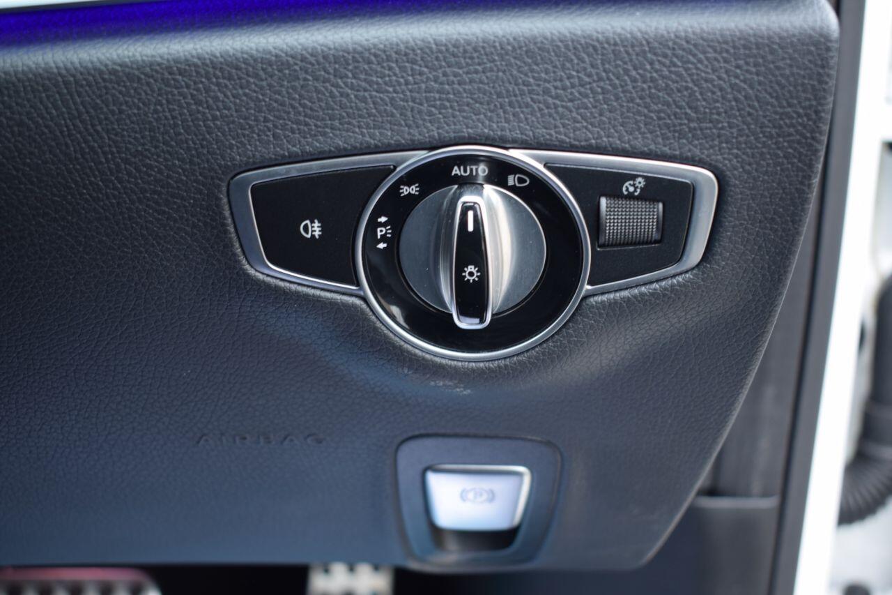 Mercedes-Benz E-Class view 54