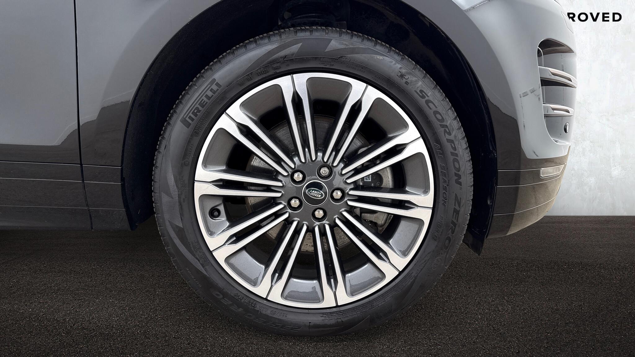 Land Rover Range Rover Evoque view 8