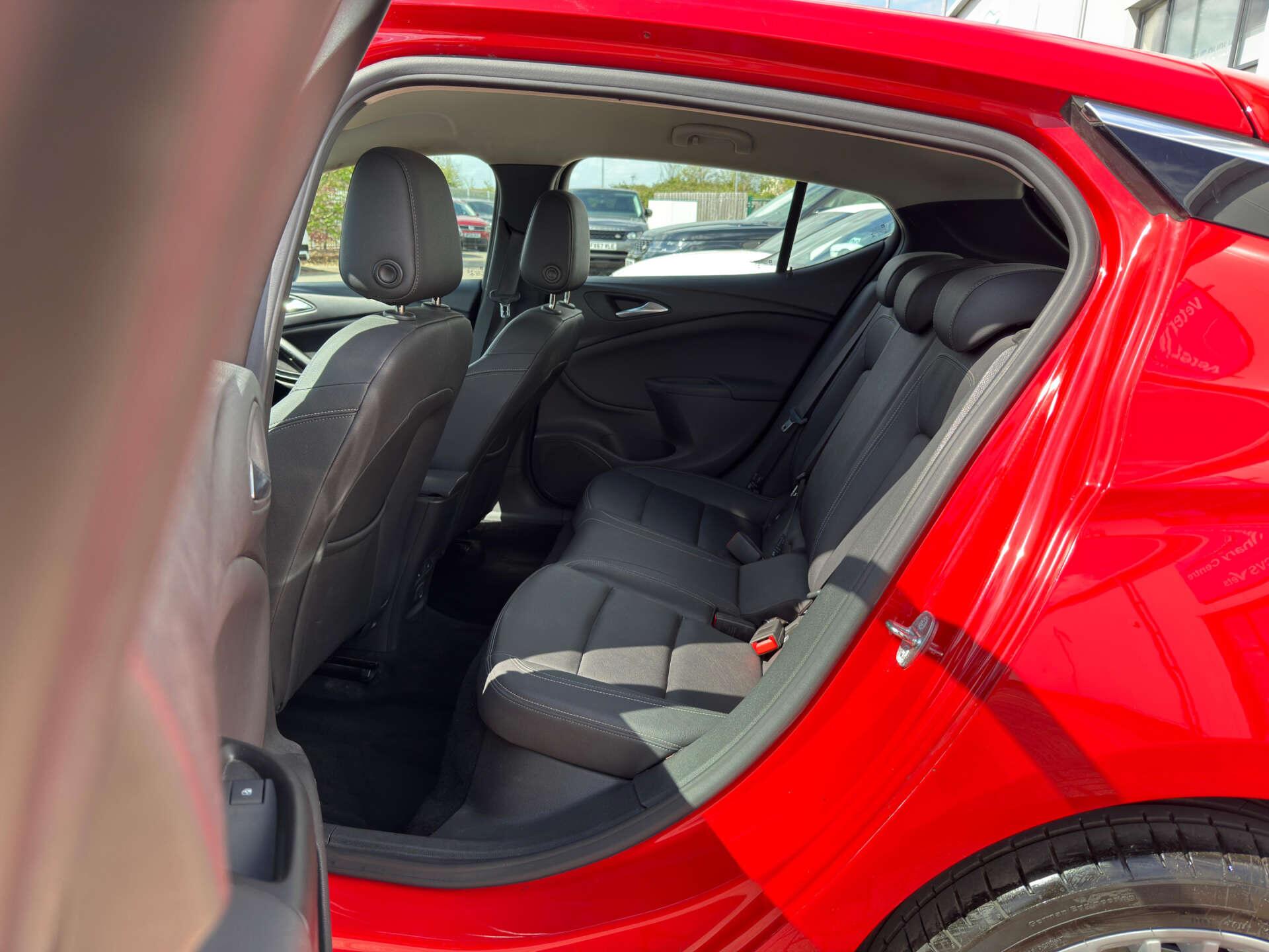 Vauxhall Astra view 28