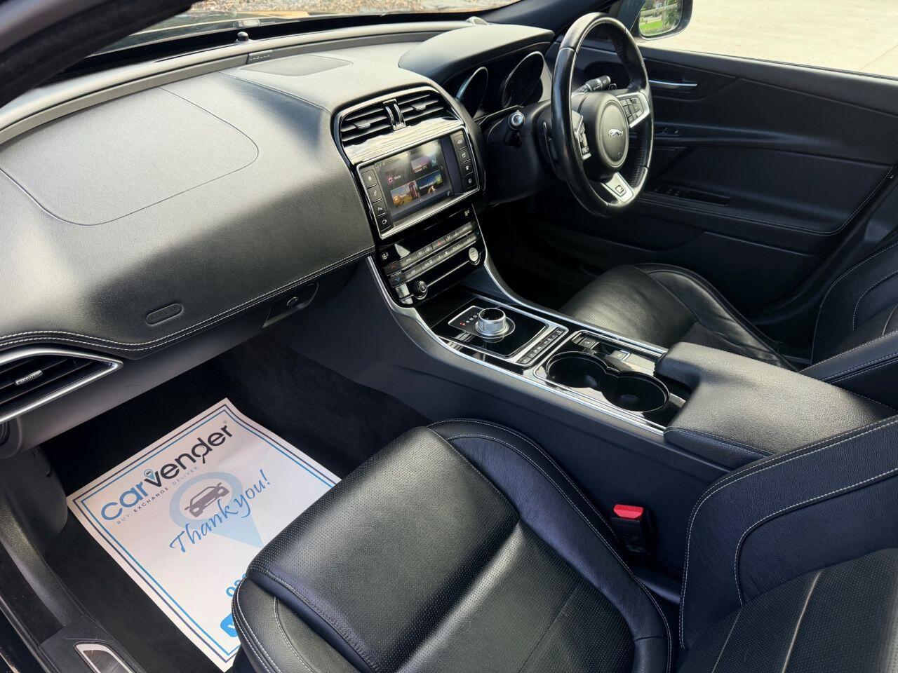 Jaguar Xe view 26