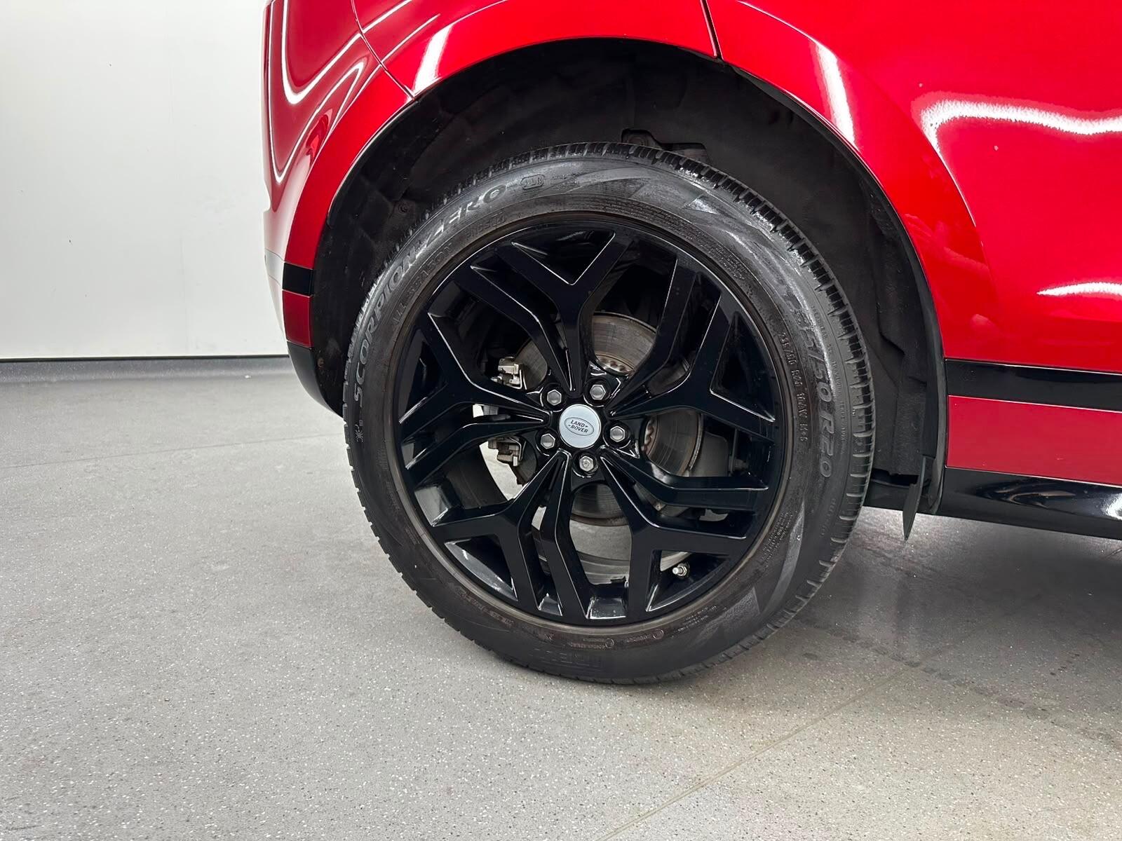 Land Rover Range Rover Evoque view 15