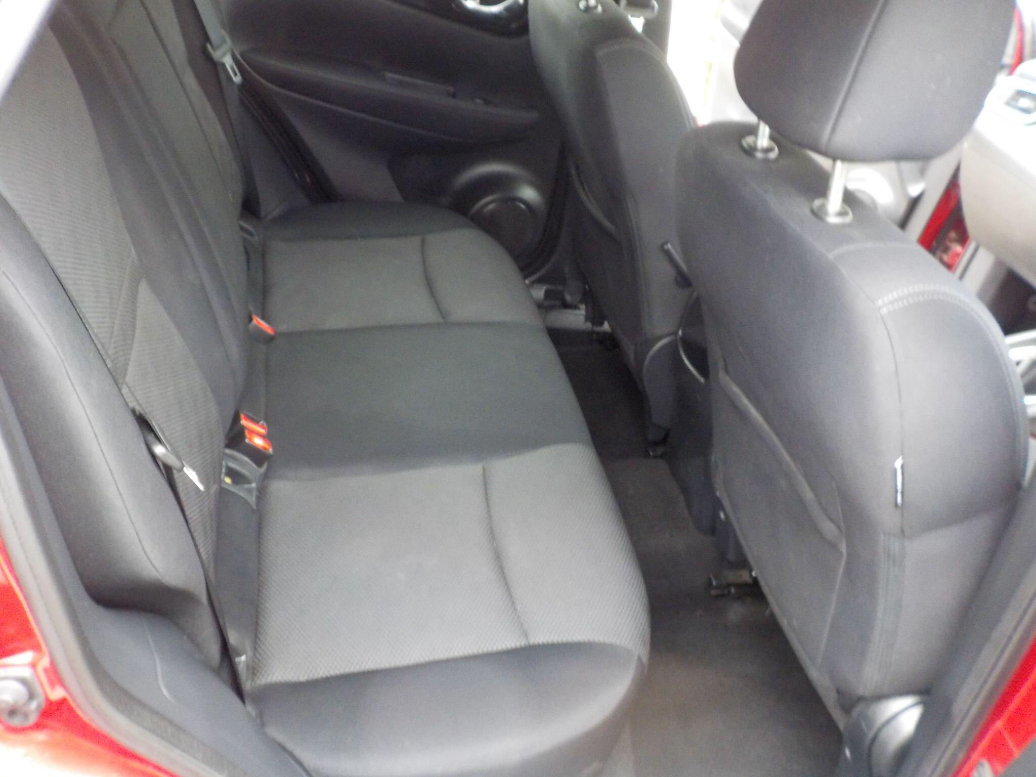 Nissan Qashqai 1.5 dCi n-tec 2WD Euro 6 (s/s) 5dr