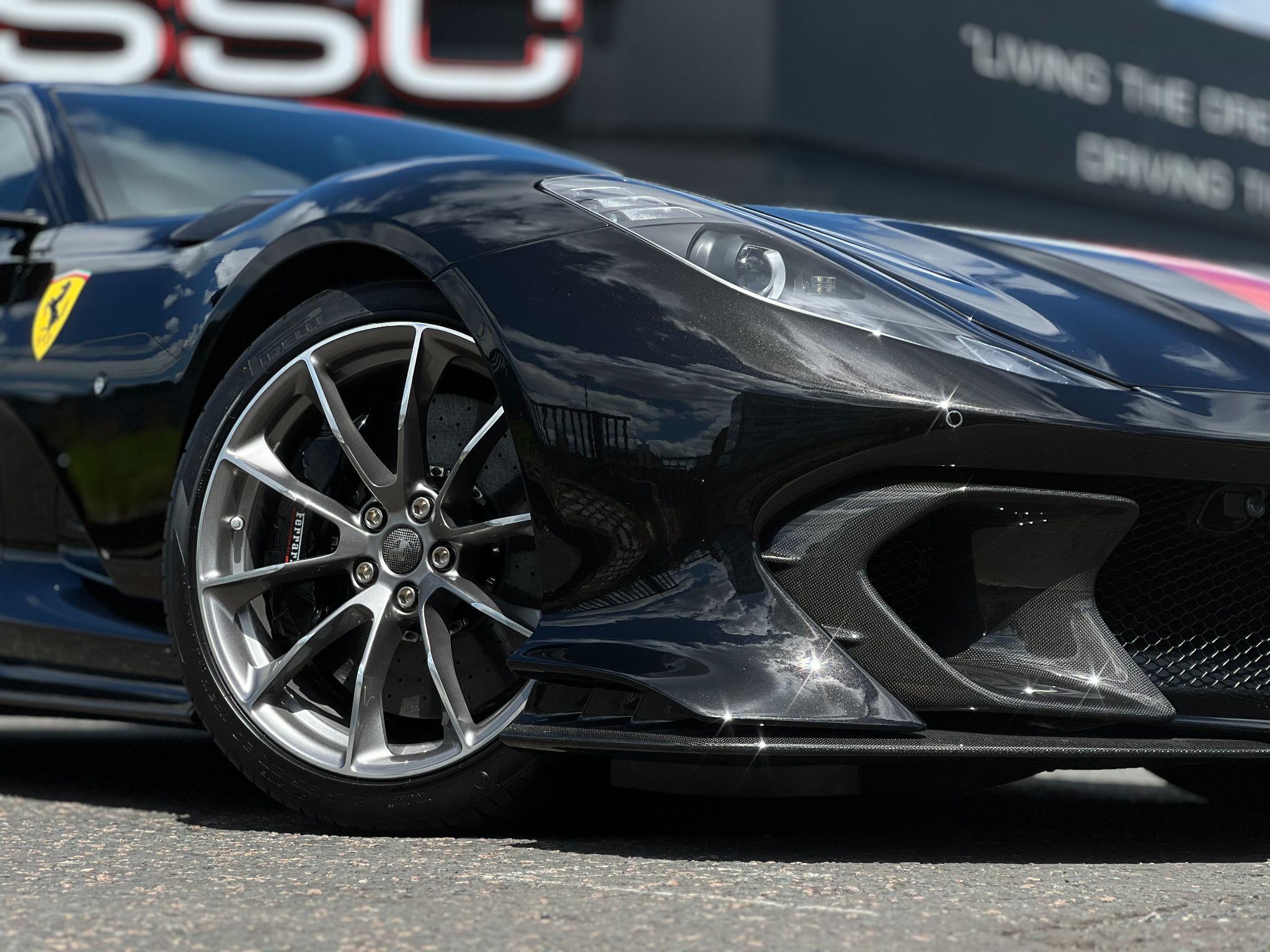 Ferrari 812 view 35