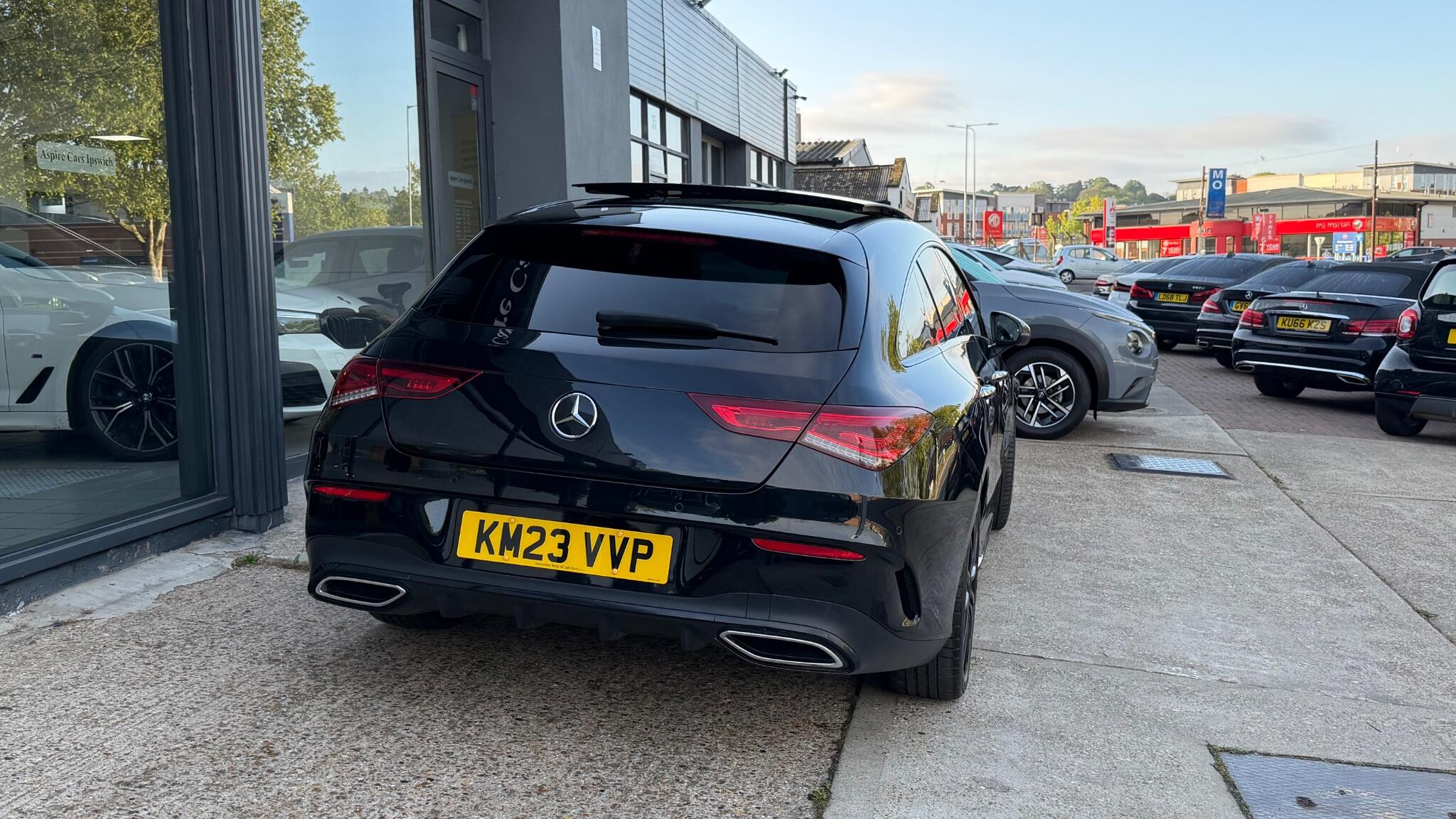 Mercedes-Benz Cla view 5