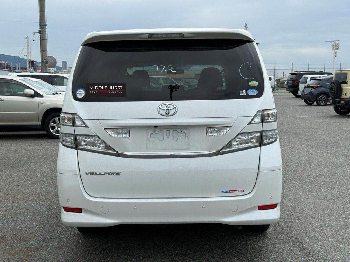 Toyota Vellfire view 7