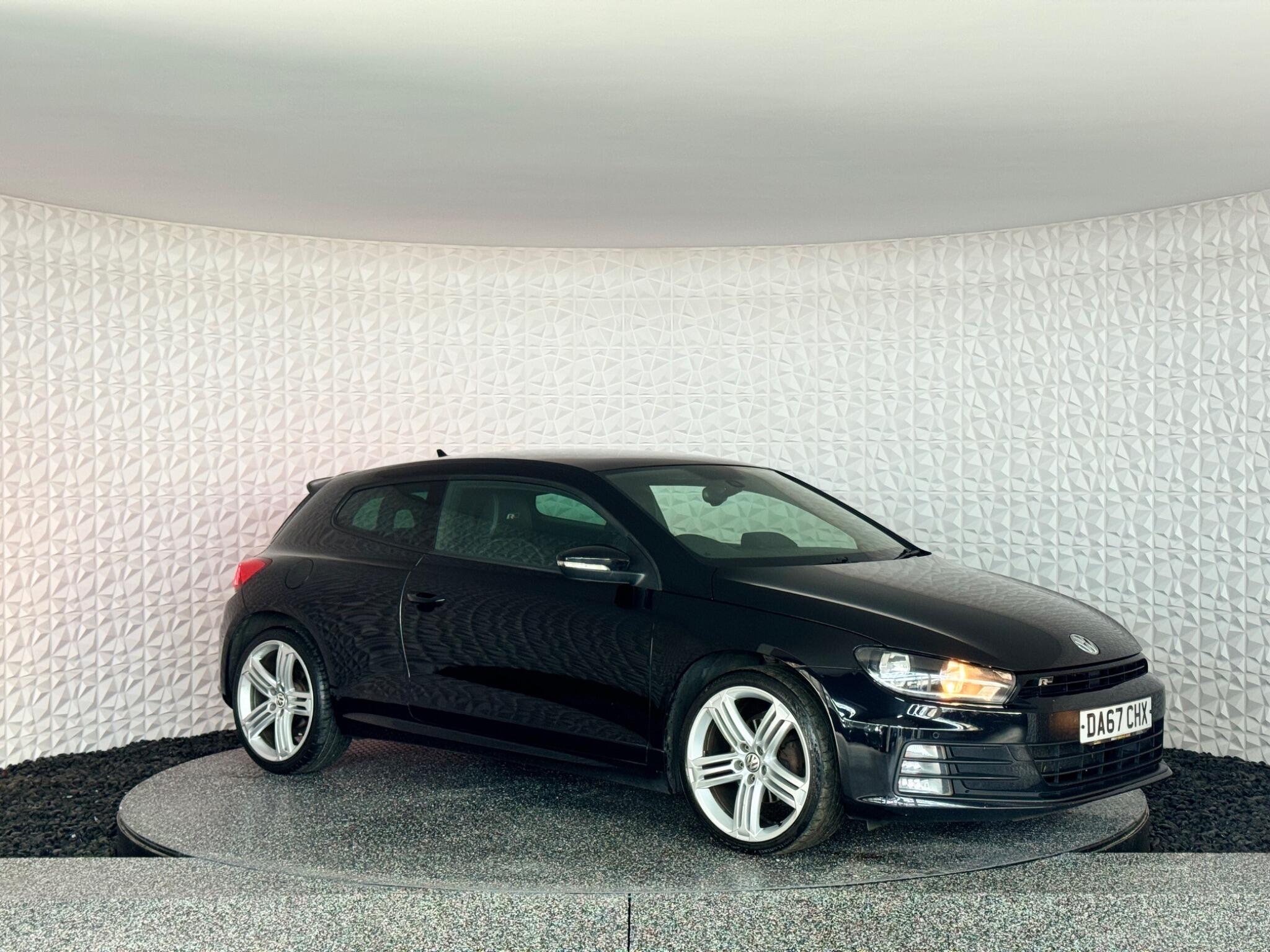 Volkswagen Scirocco view 7