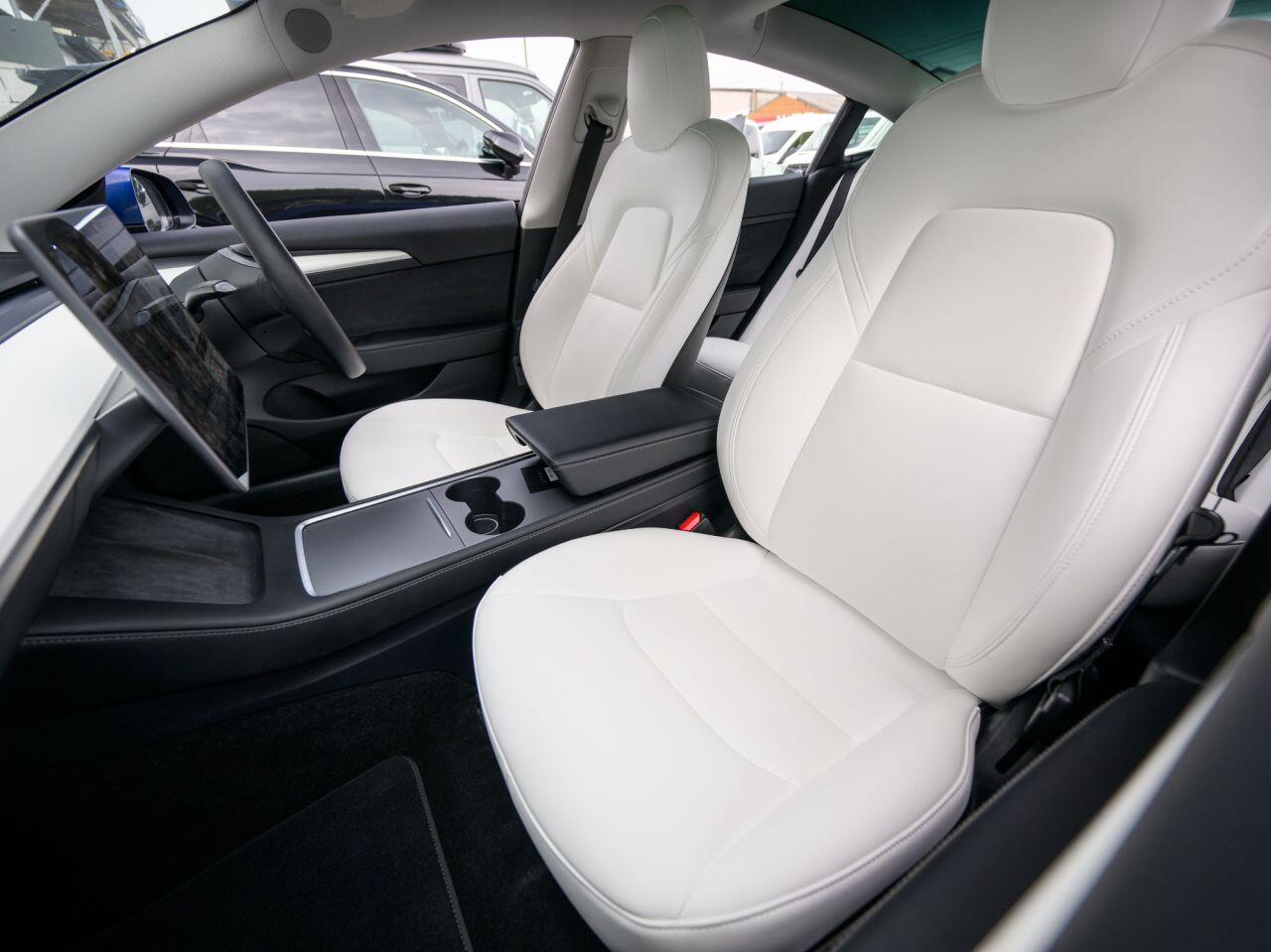 Tesla Model 3 view 15