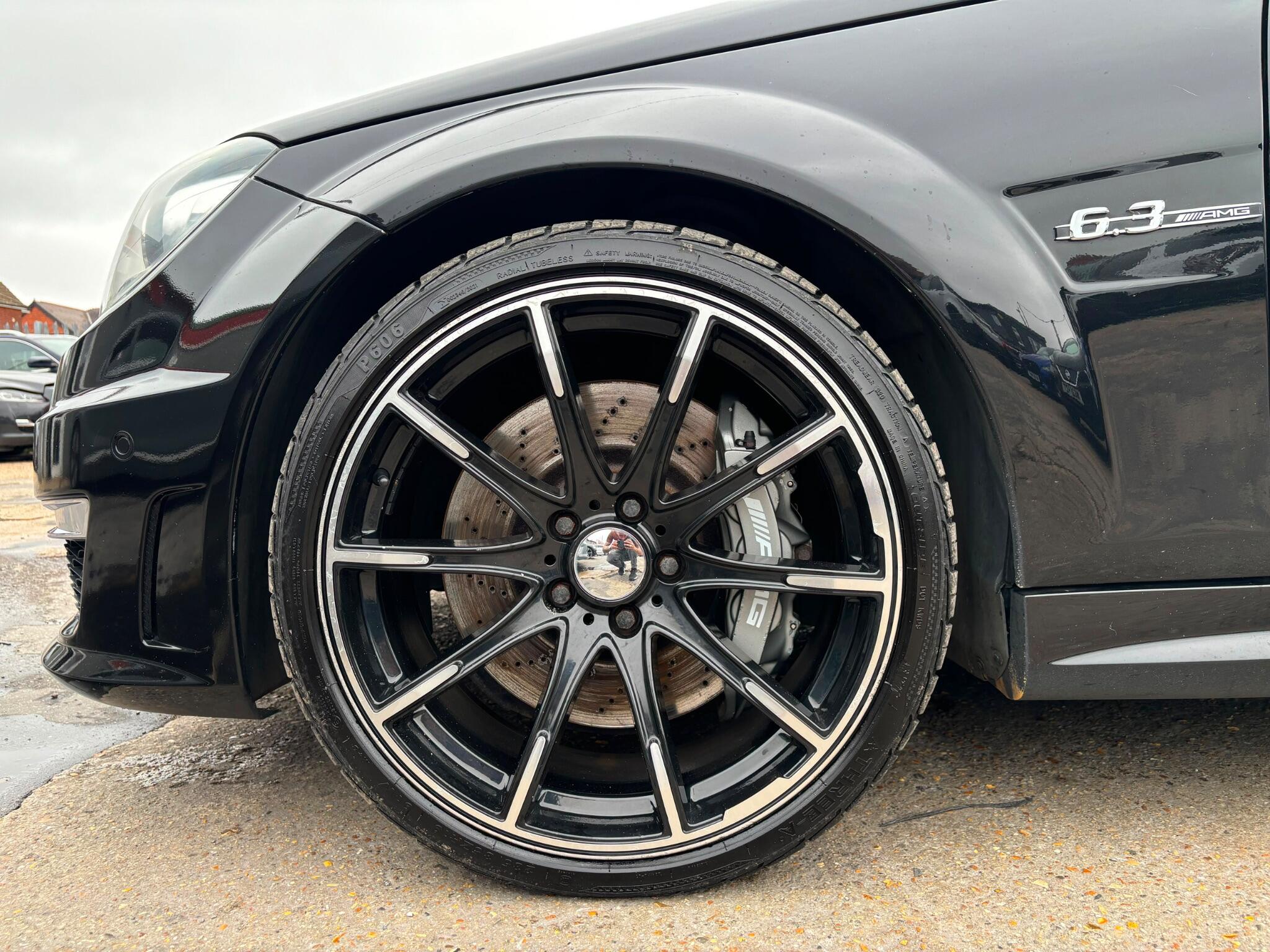 Mercedes-Benz C-Class view 21