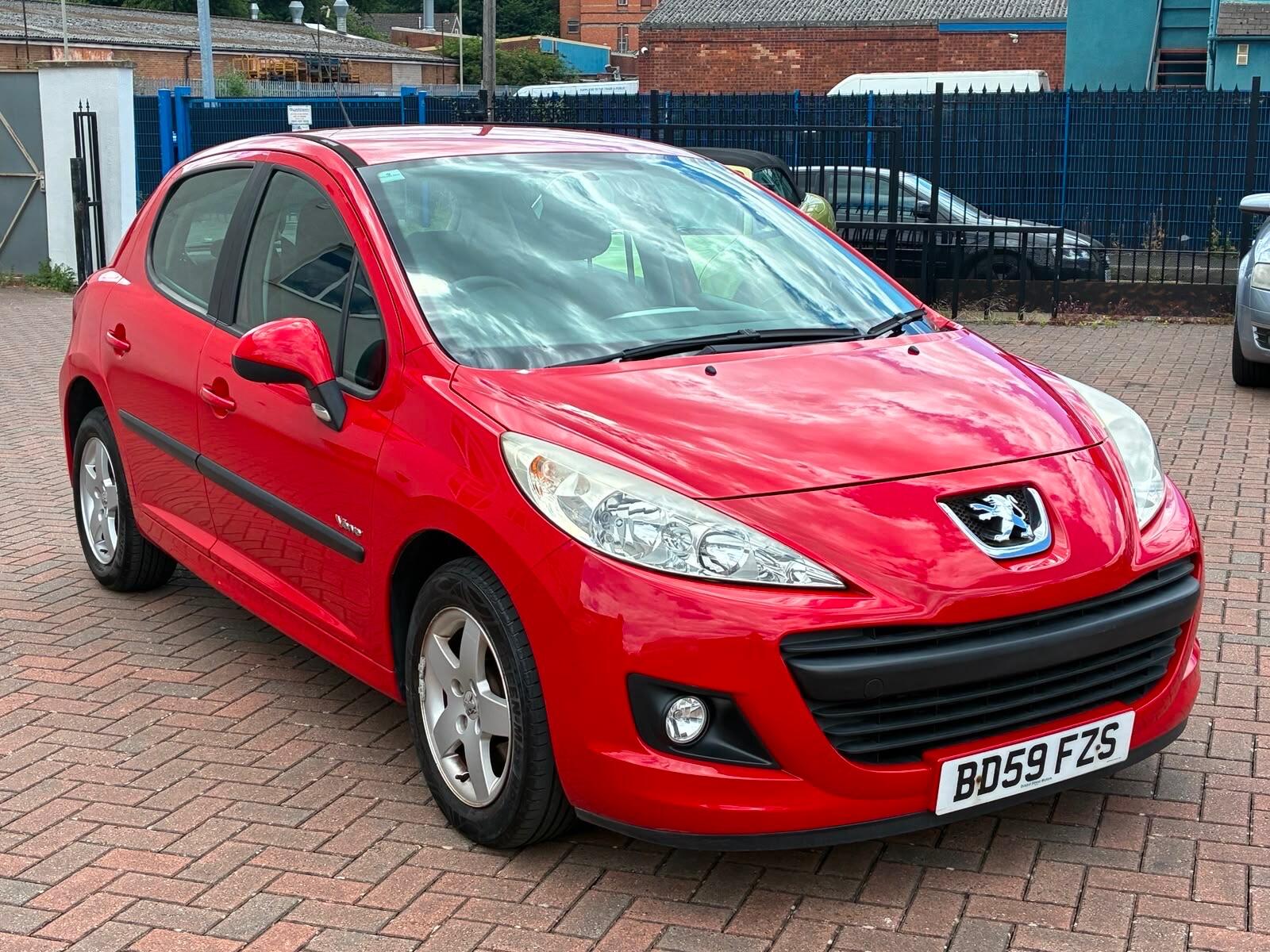Peugeot 207 view 3