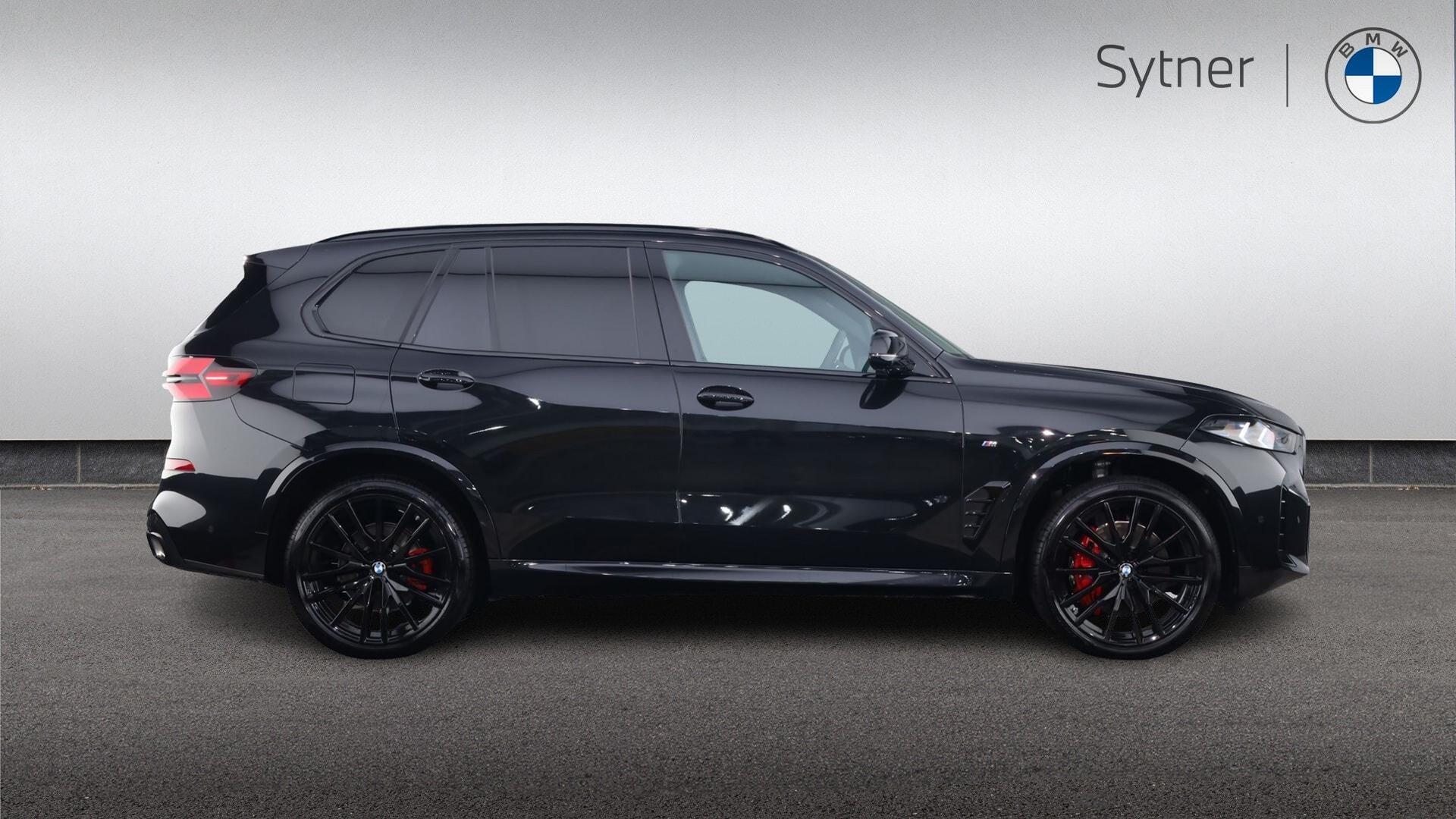 BMW X5 view 3