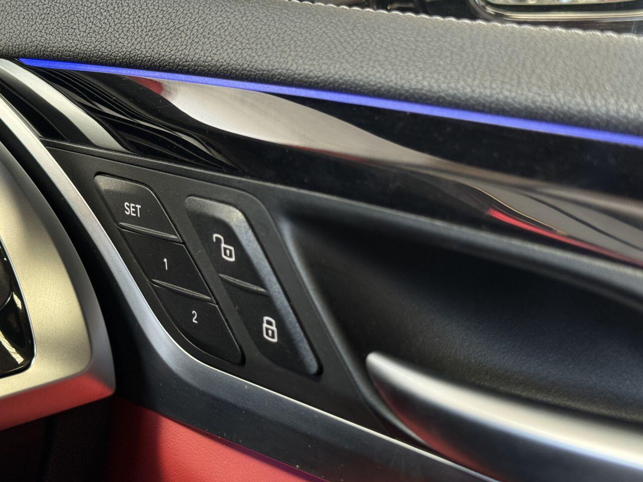 BMW X4 view 44