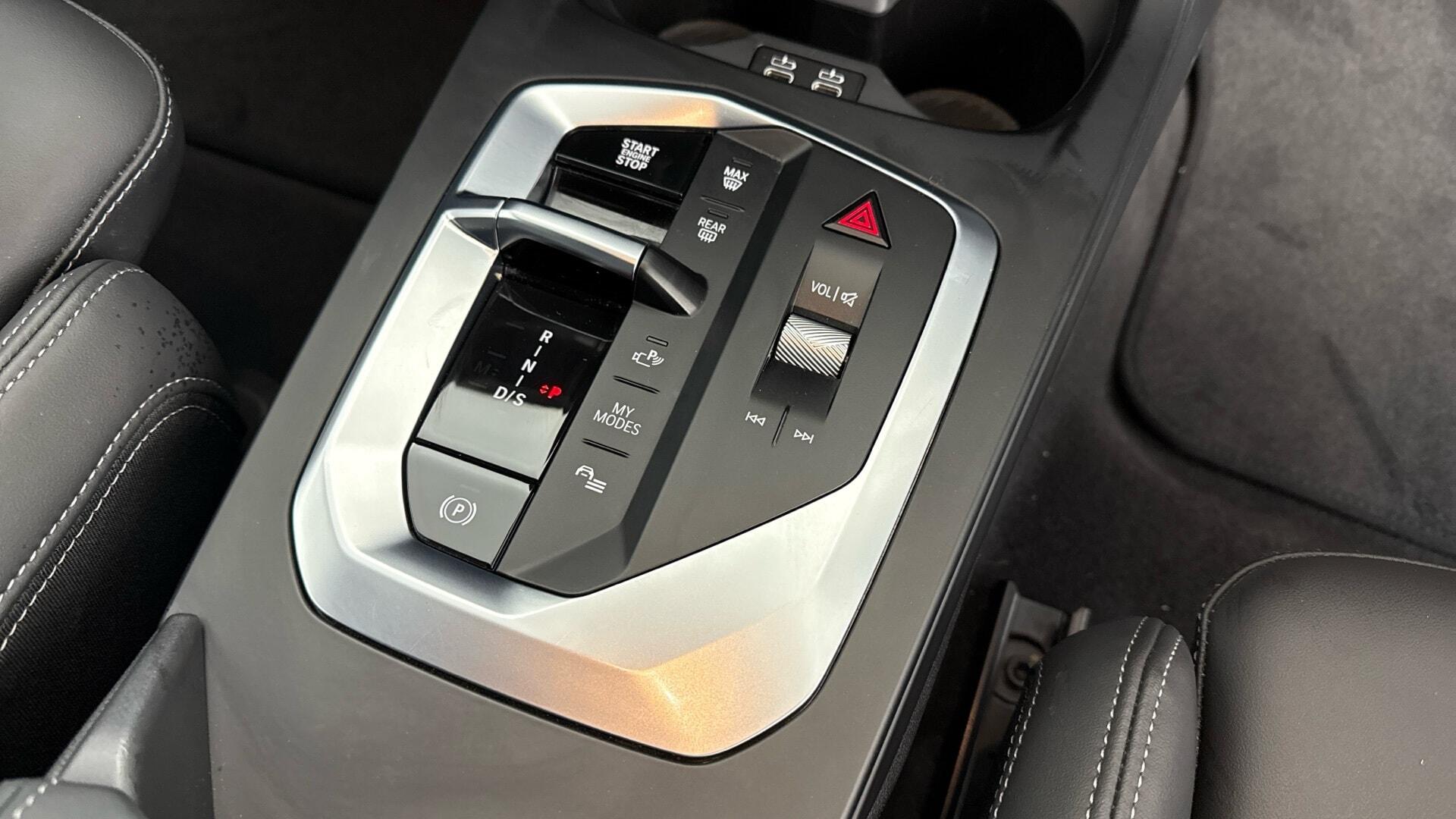 BMW 1 Series view 10