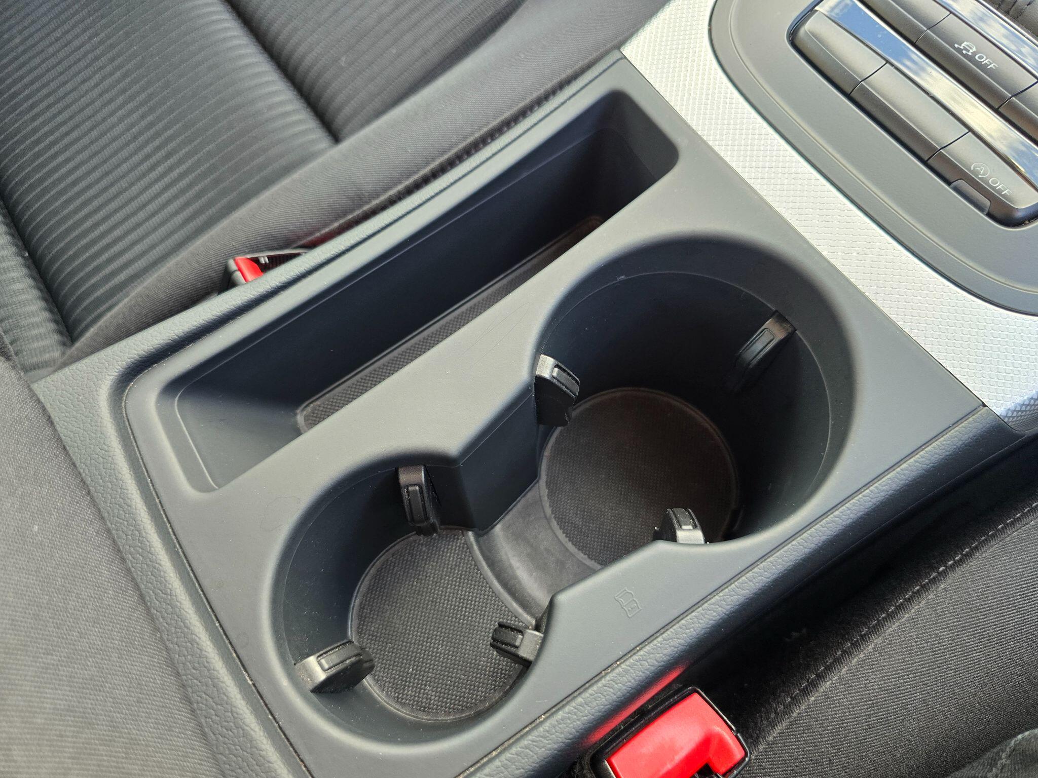 Audi A4 view 22