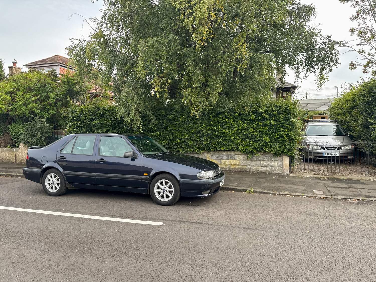 Saab 9000