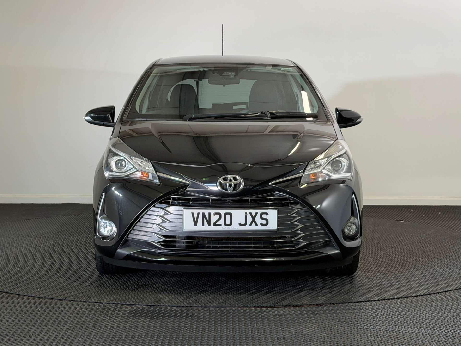 Toyota Yaris view 2