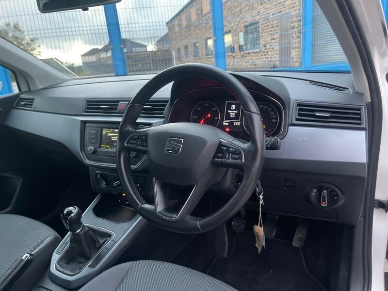 2018 SEAT Arona 1.6 TDI SE Euro 6 (s/s) 5dr • 93,000 miles image 9