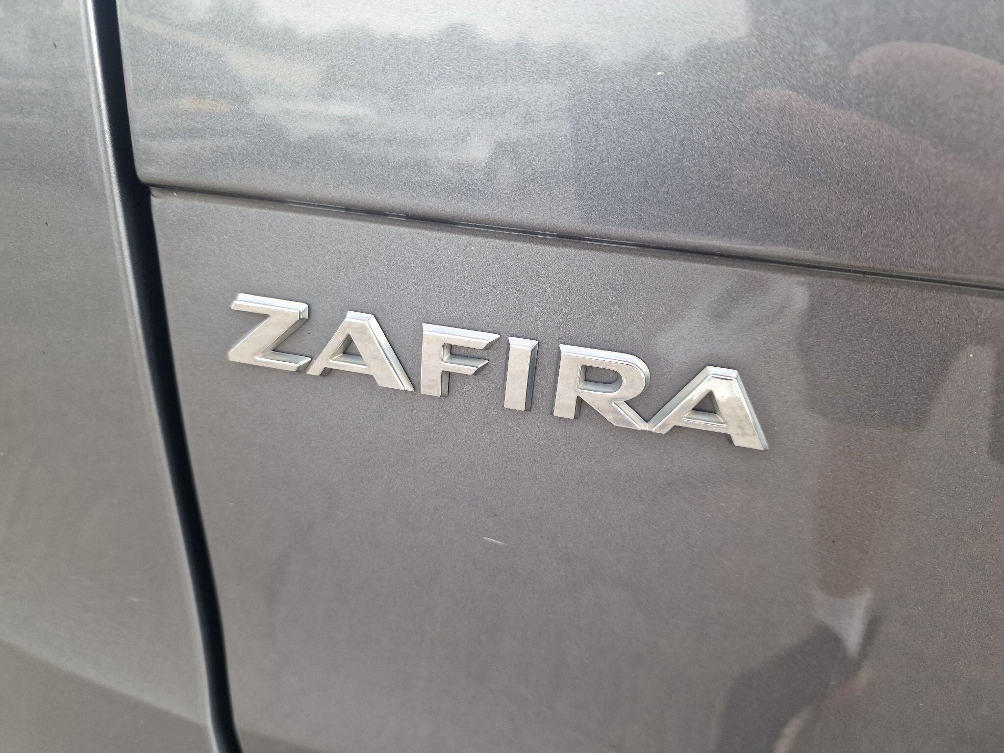 Vauxhall Zafira Tourer view 58