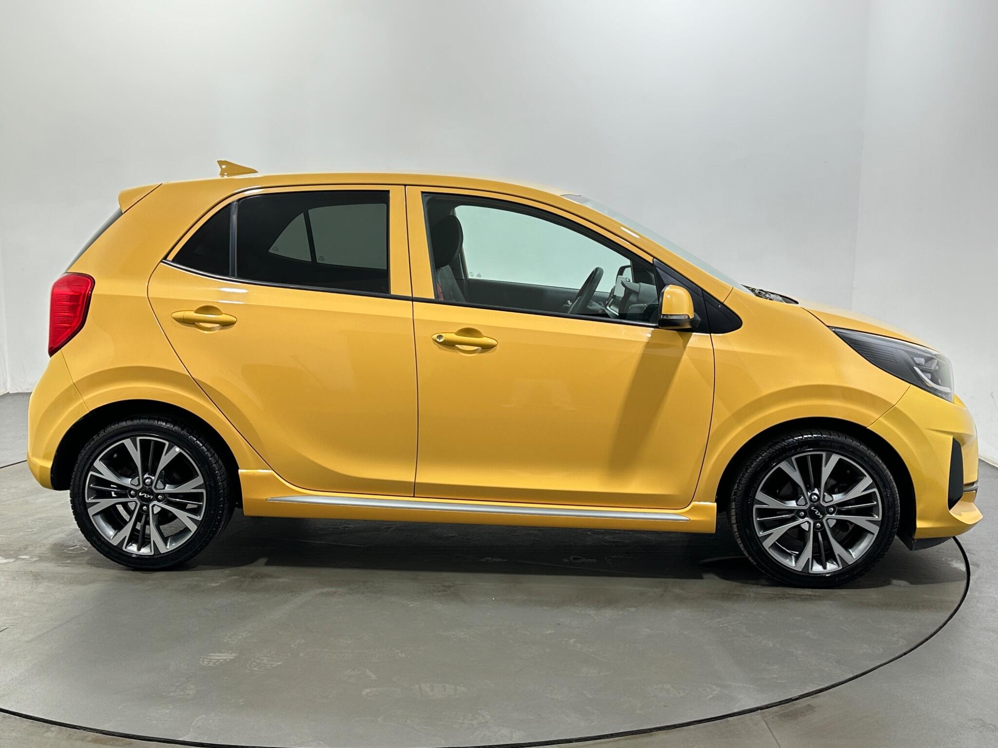 Kia Picanto view 9