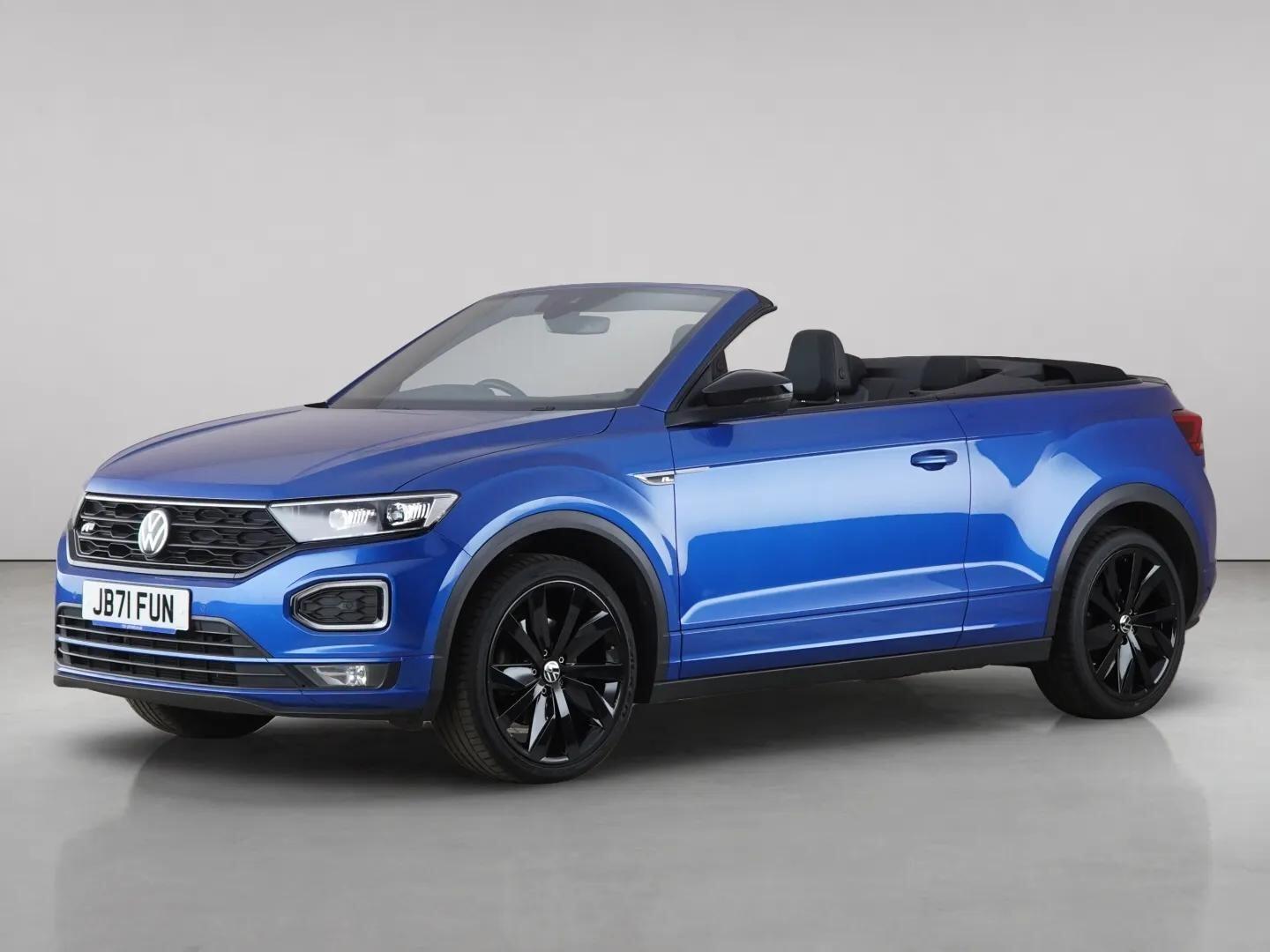 Volkswagen T-Roc view 2