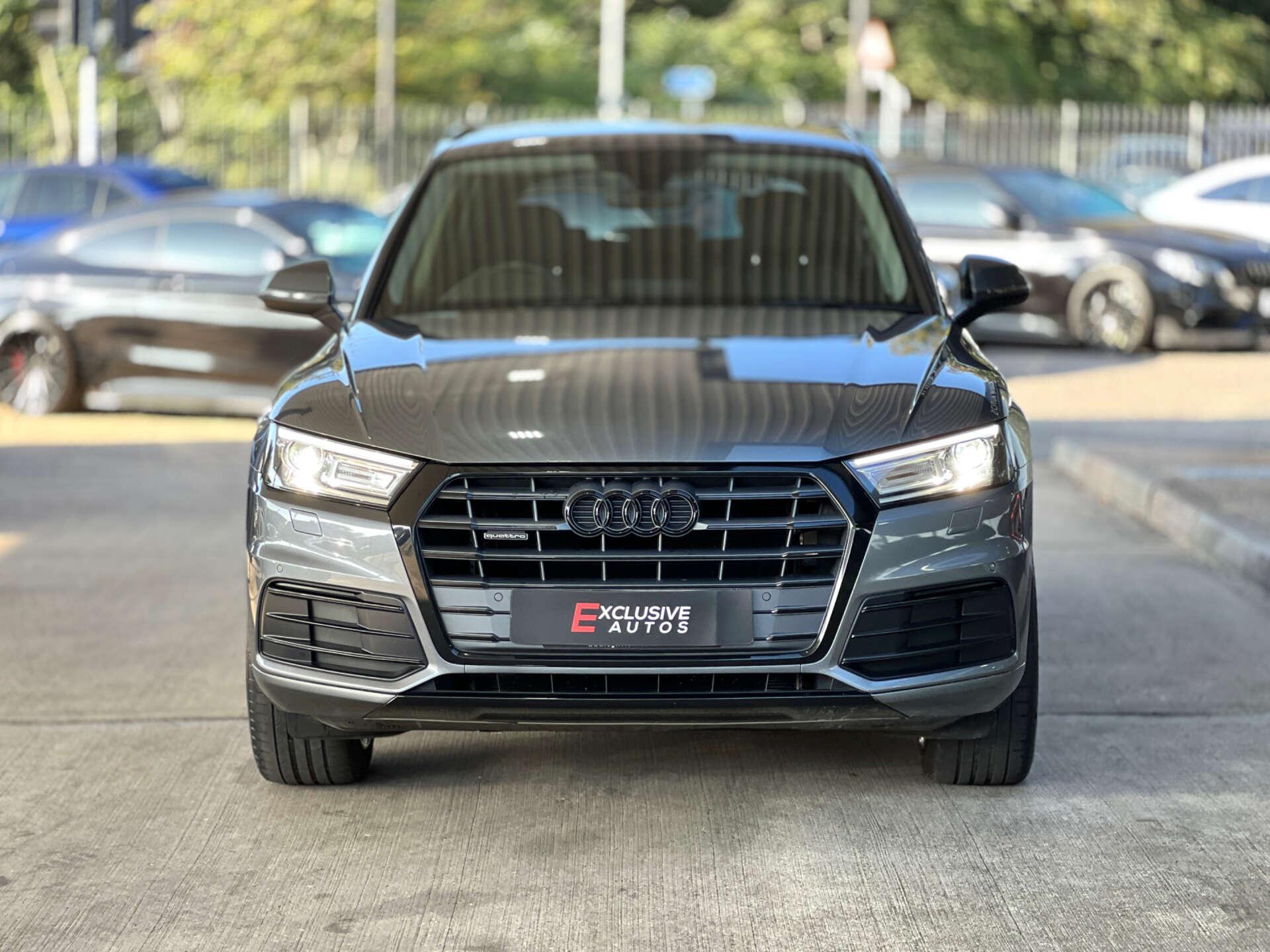 Audi Q5 view 6