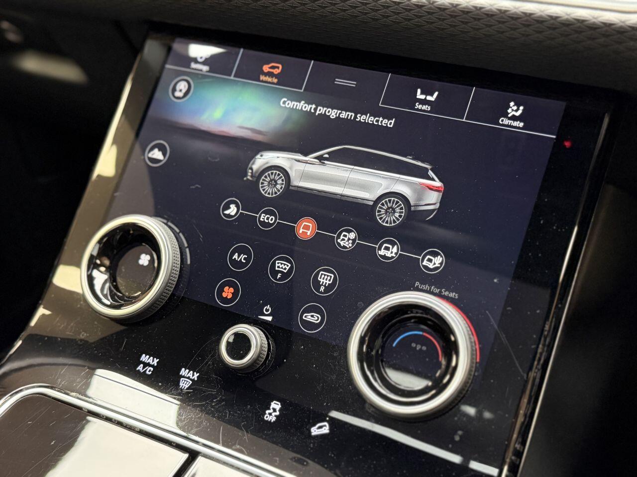 Land Rover Range Rover Velar view 46
